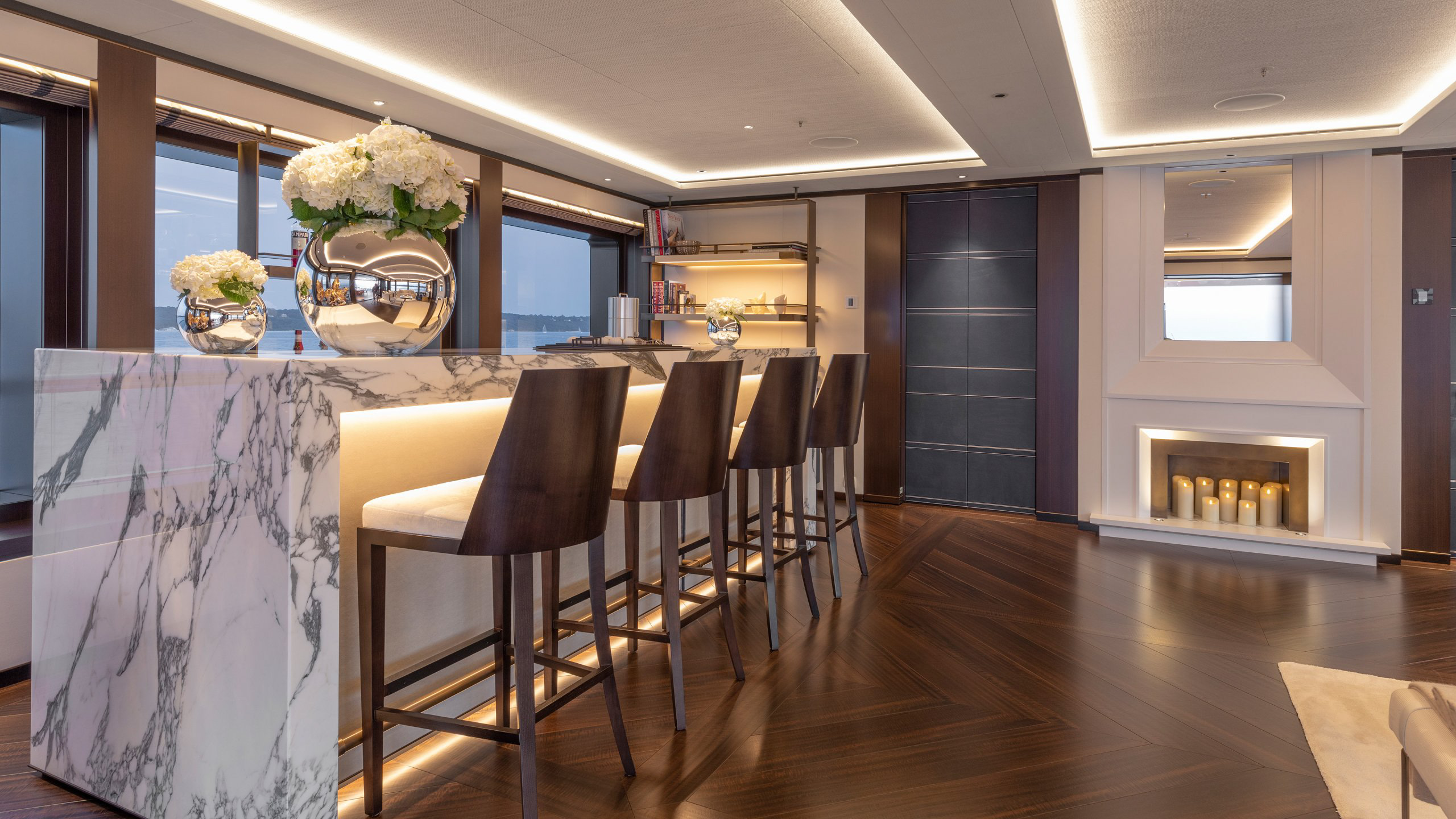 Interior - 6/41