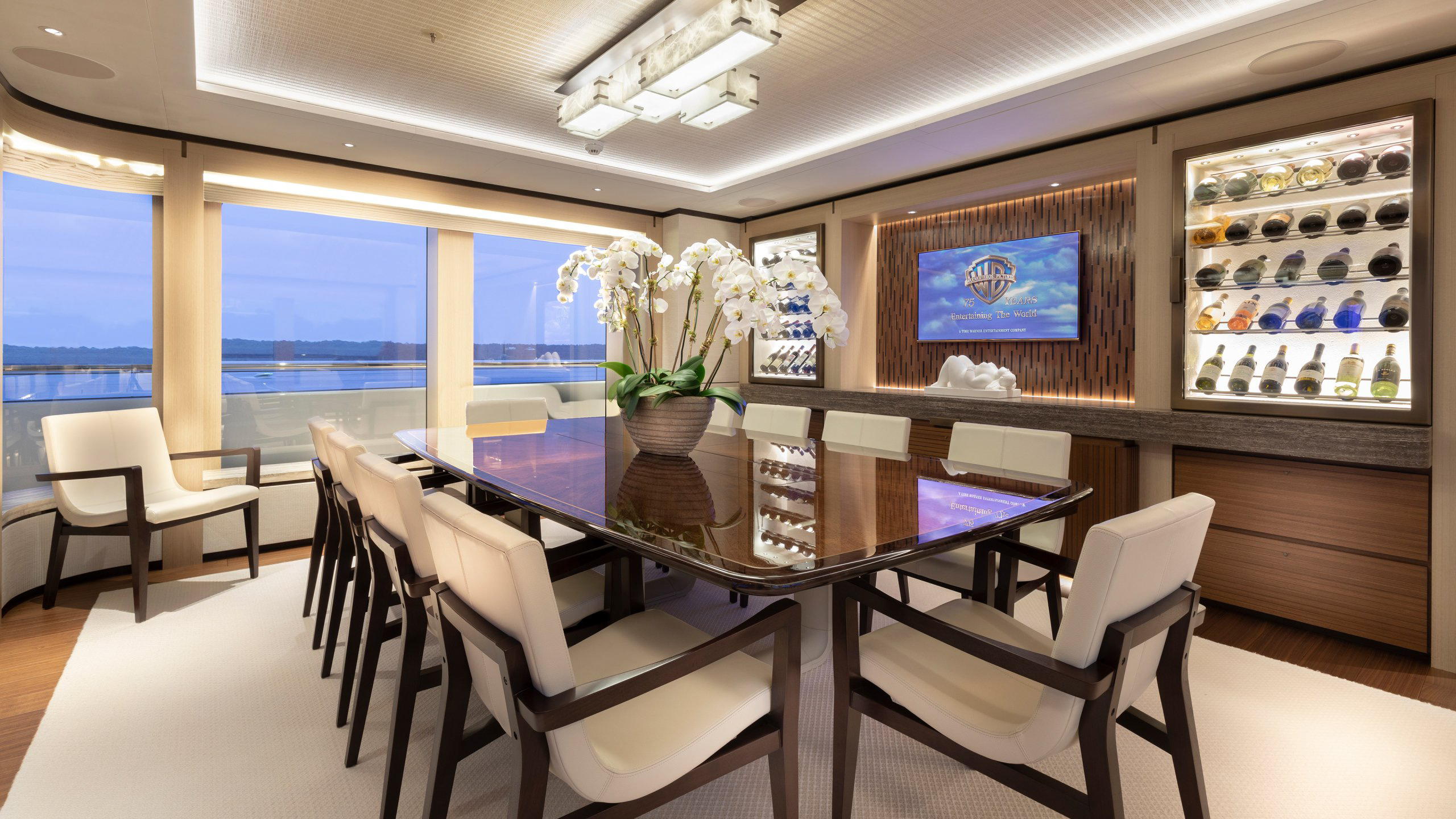 Interior - 14/41
