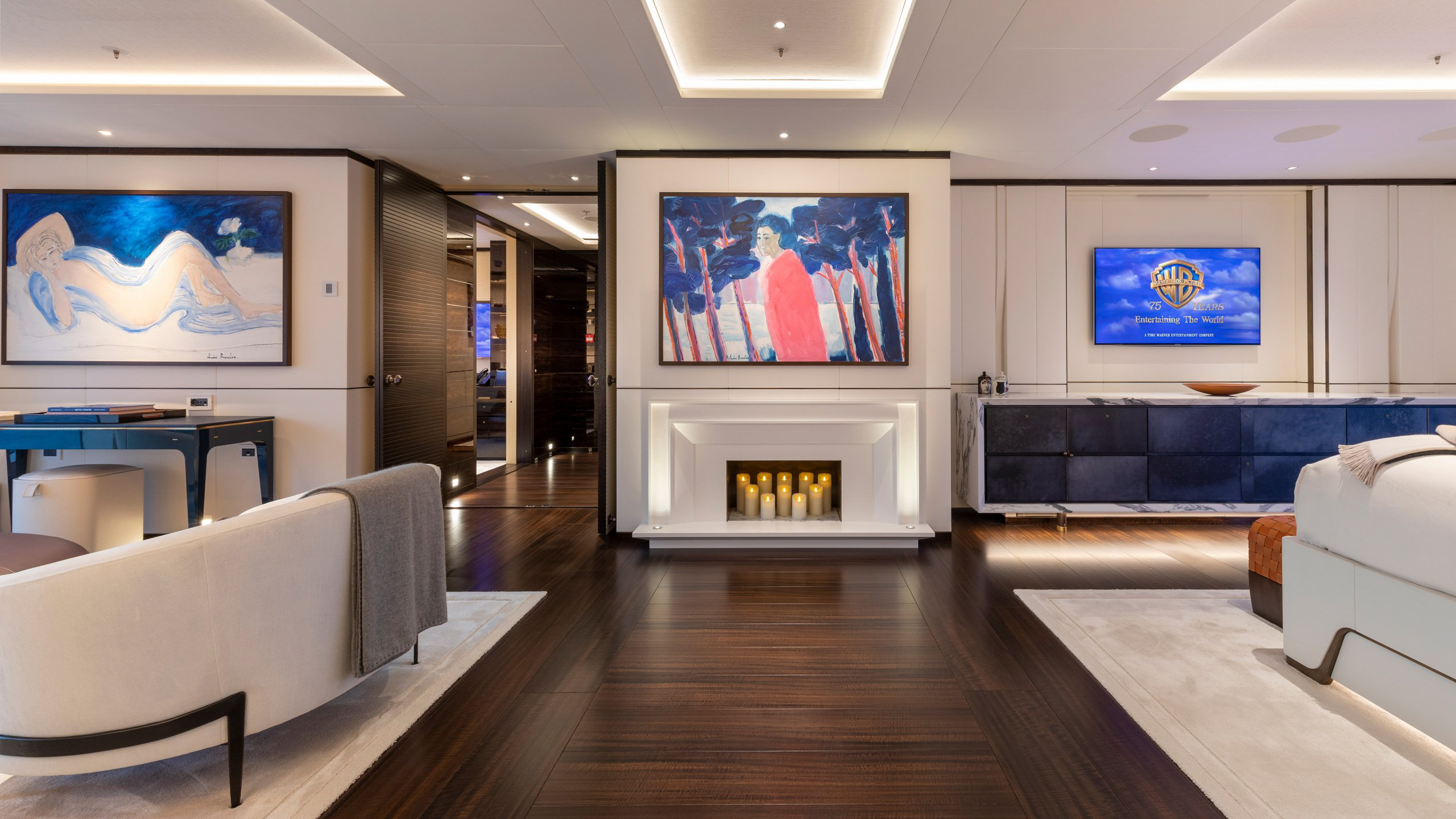 Interior - 18/41