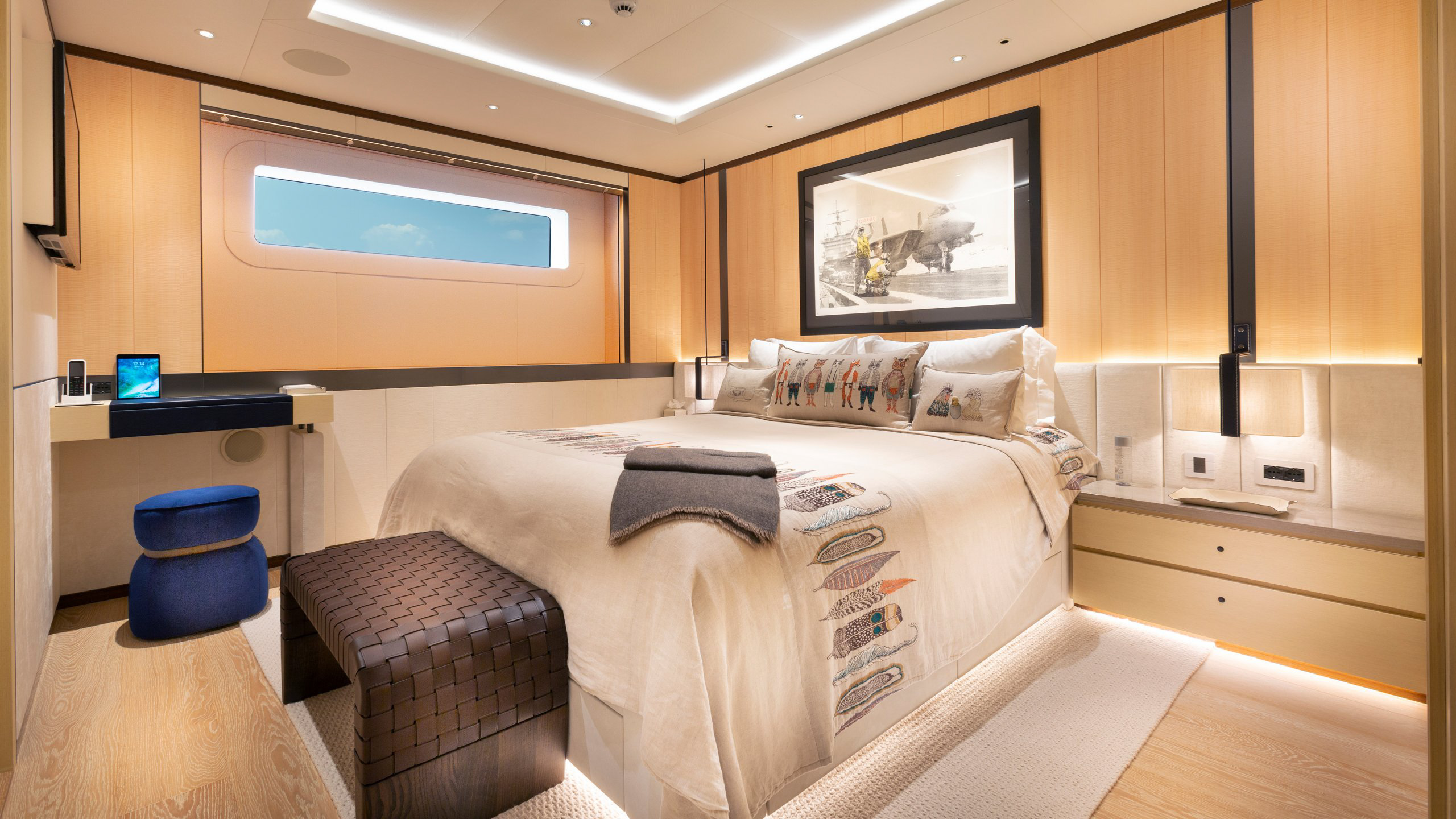 Interior - 24/41