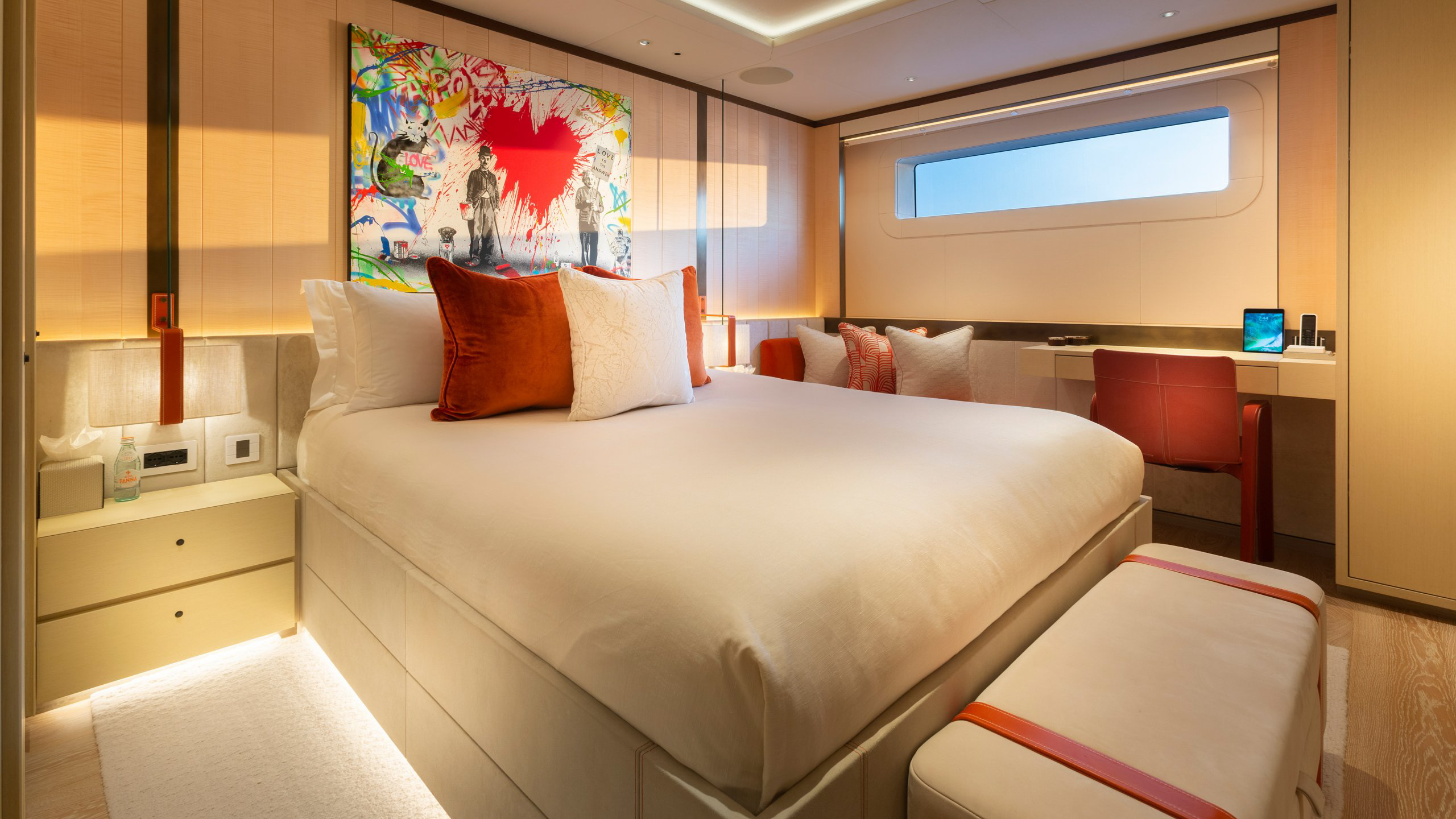 Interior - 25/41