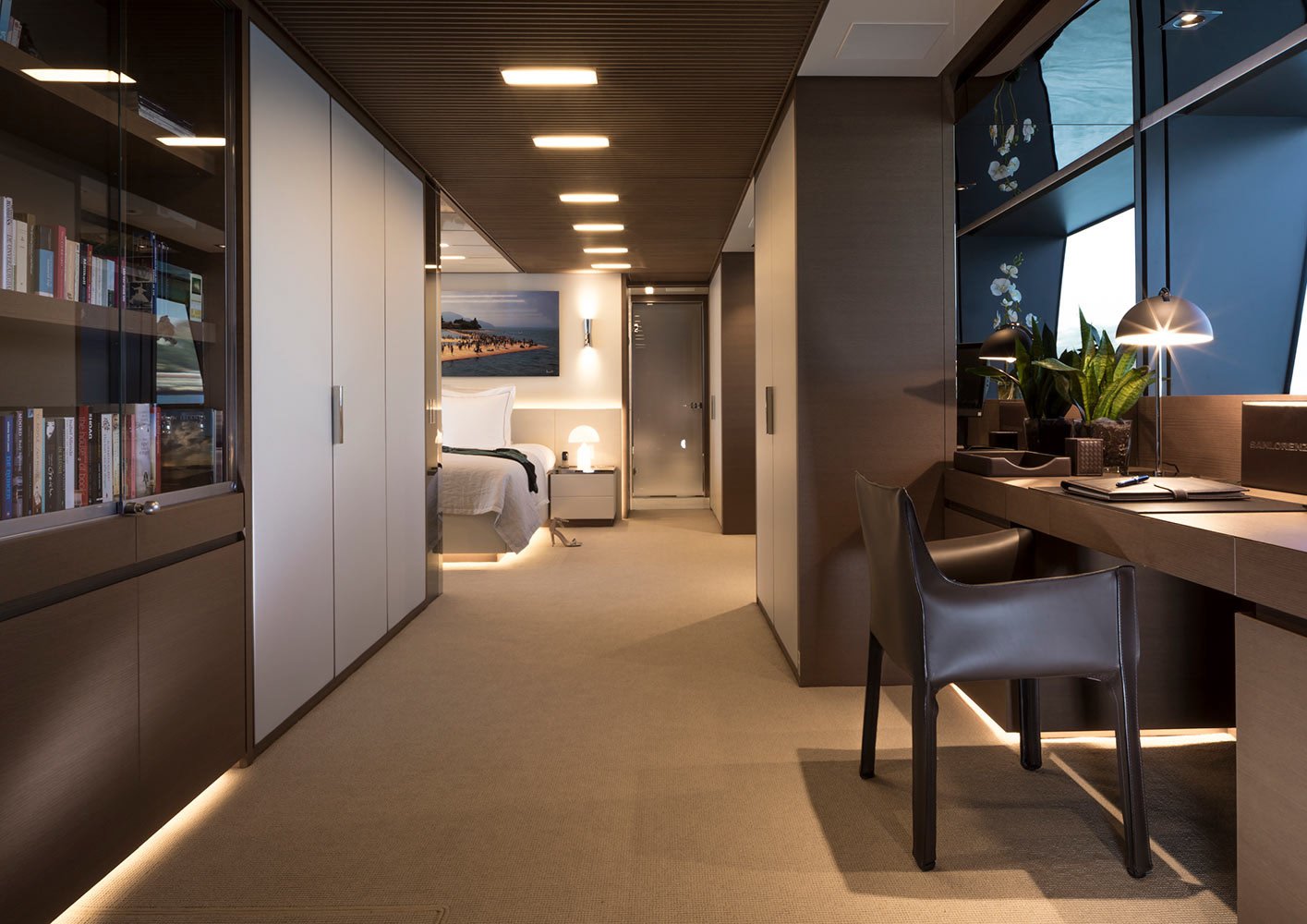 Interior - 5/10
