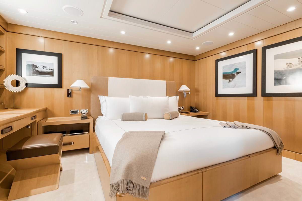 Interior - 17/26