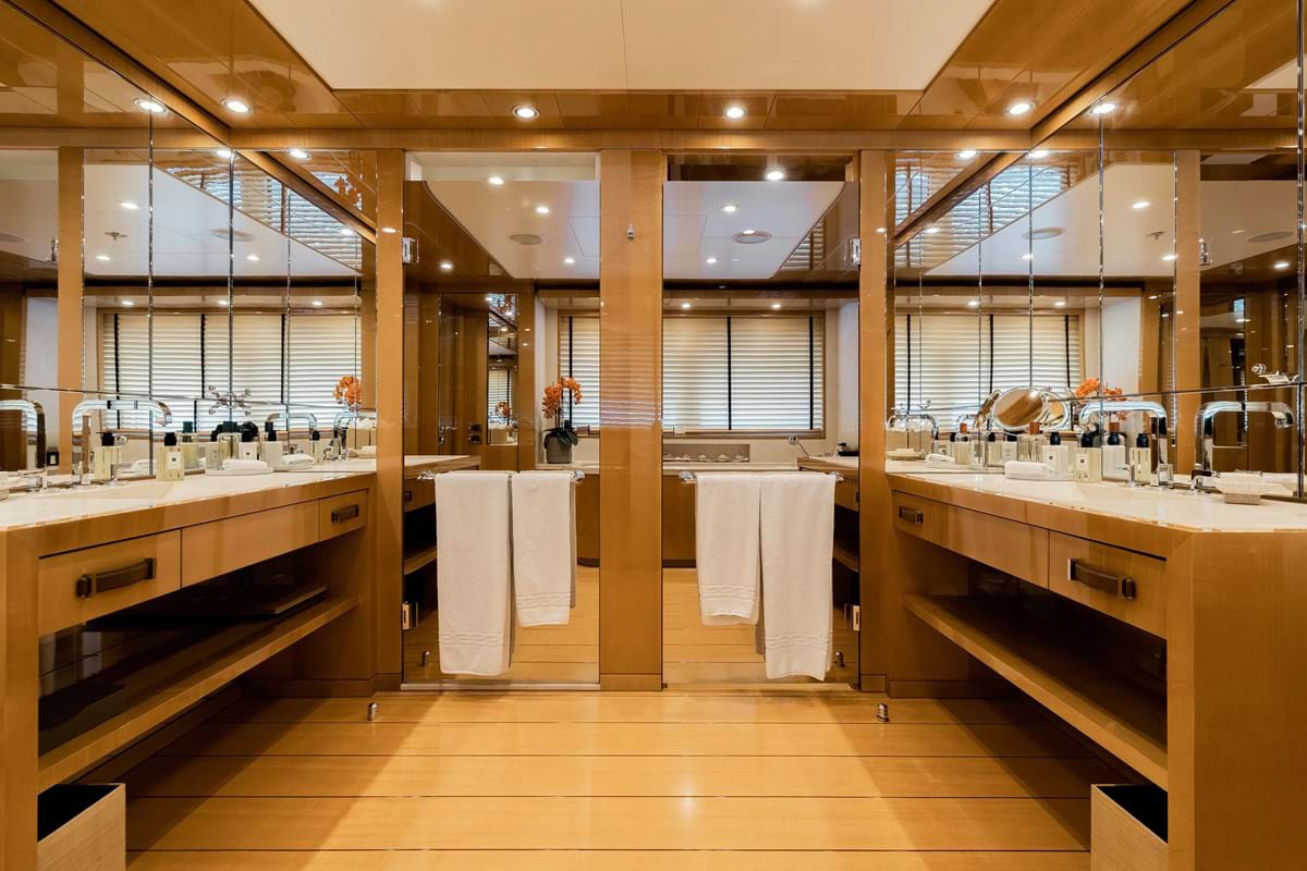 Interior - 22/26