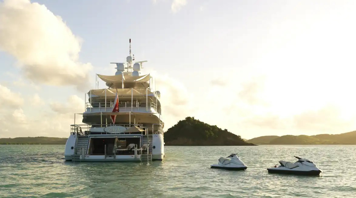 Exterior - 6/25
