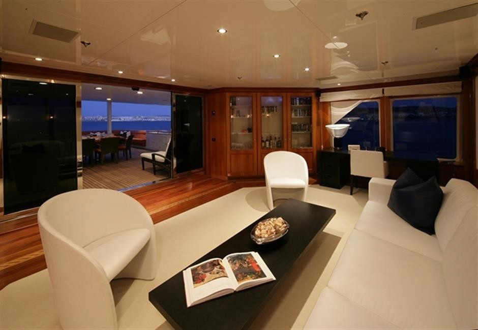 Interior - 3/23