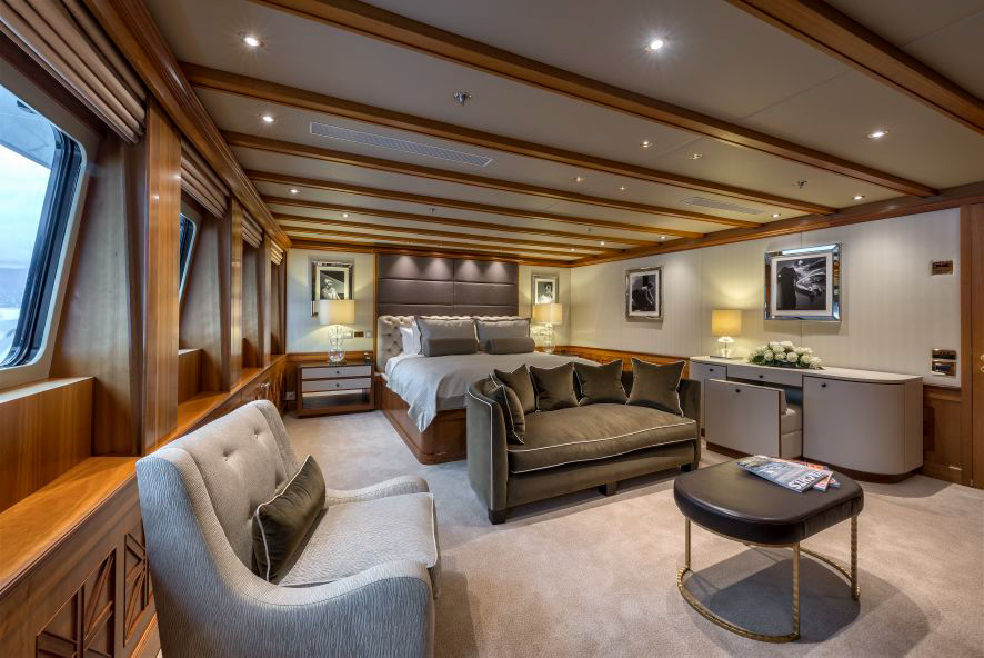 Interior - 17/23