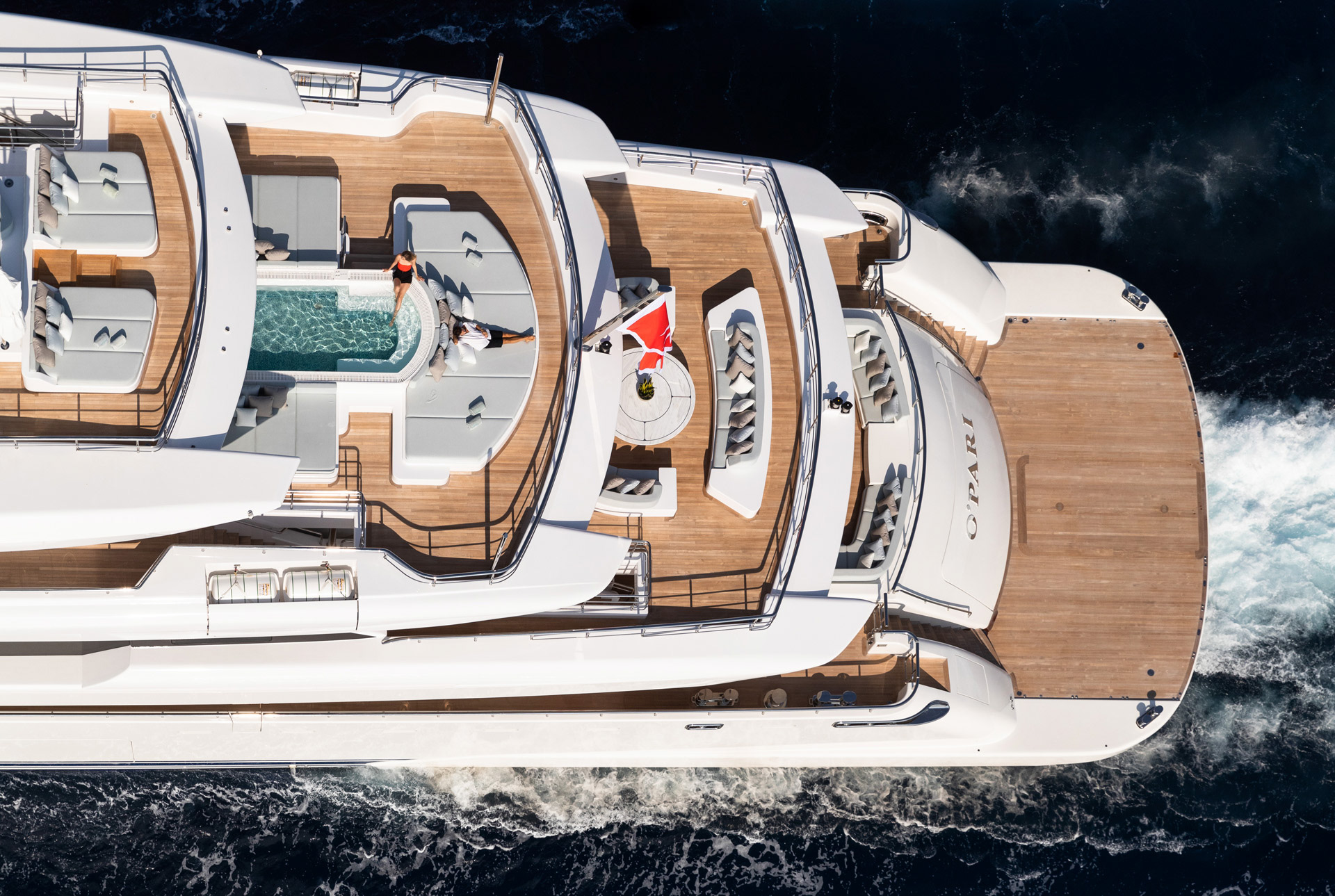 Exterior - 15/42