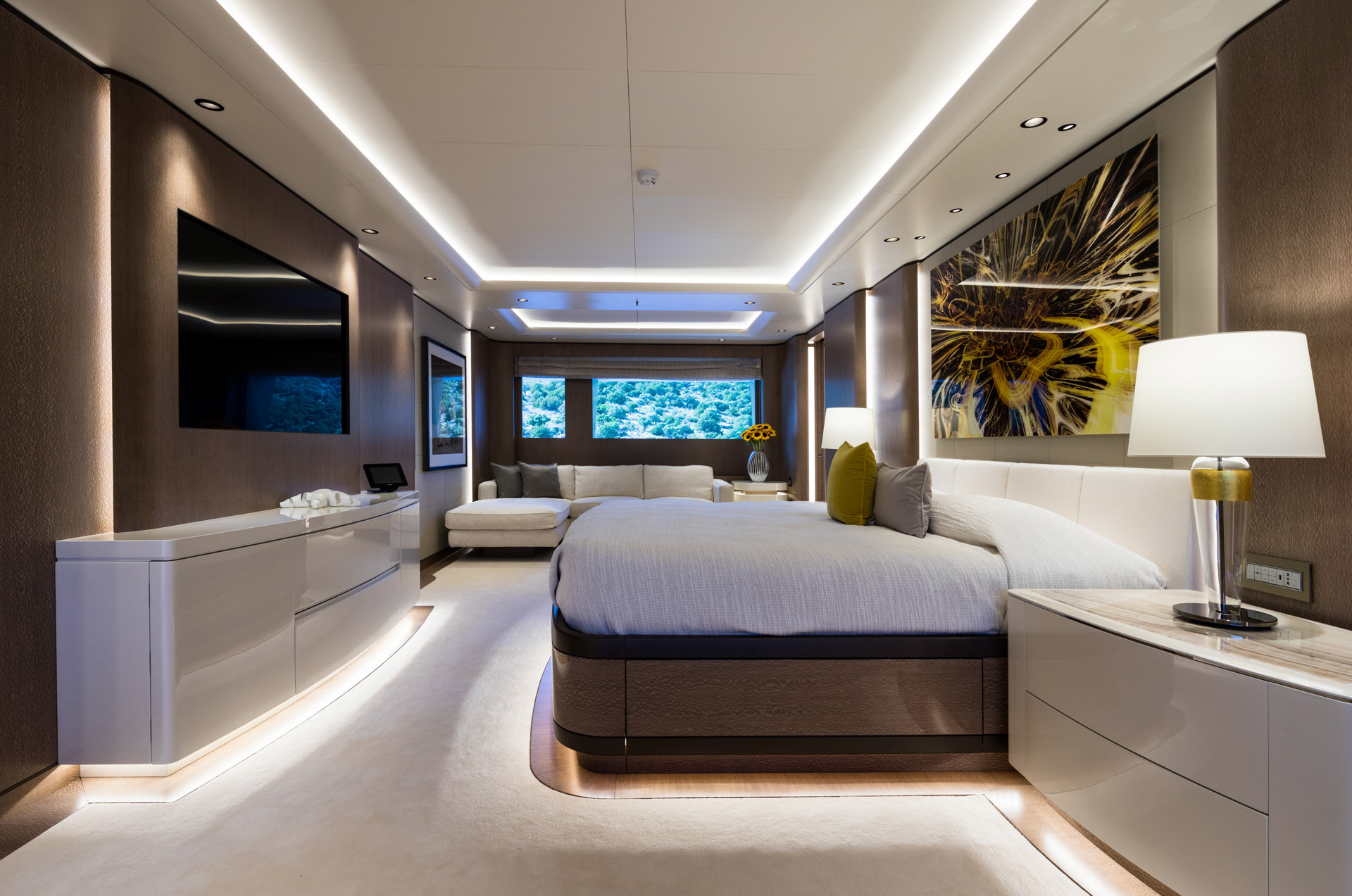 Interior - 16/38