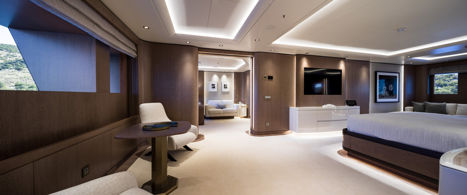 Interior - 18/38