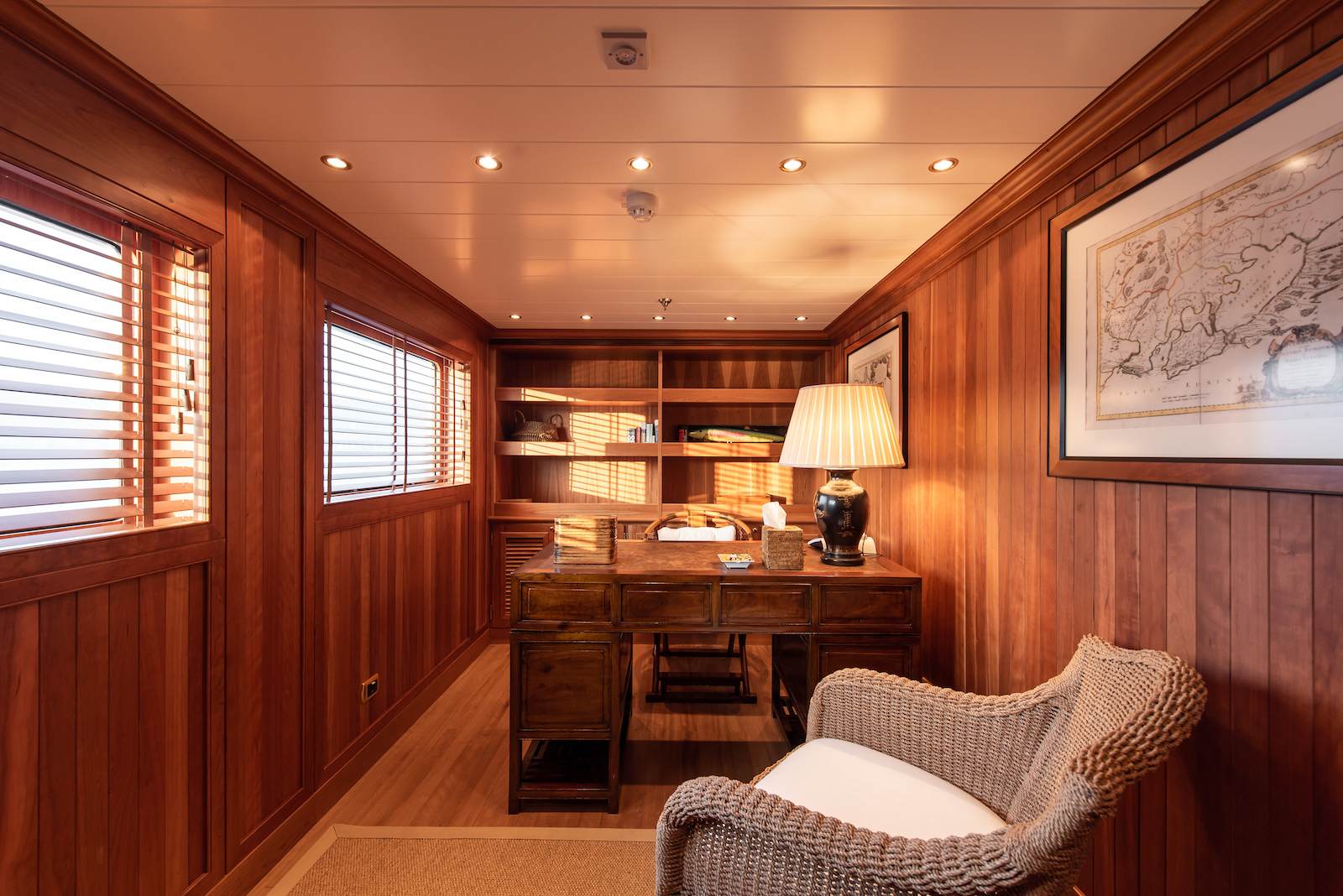 Interior - 14/19