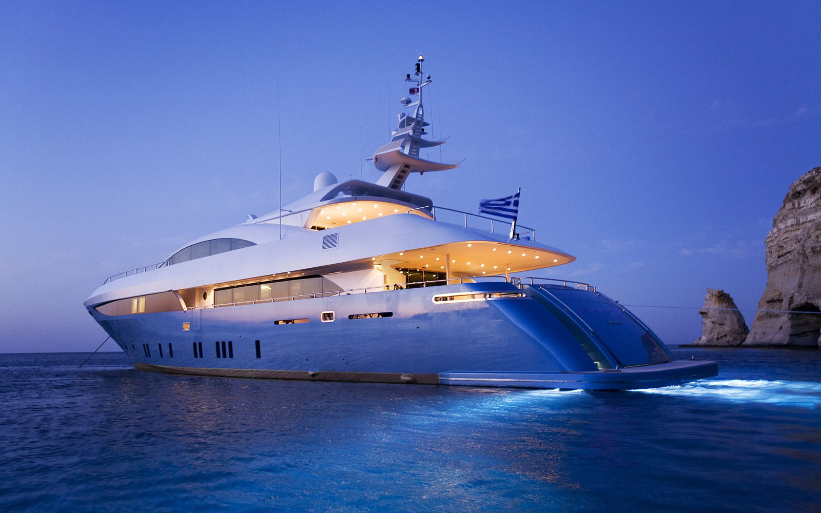 Exterior - 4/25