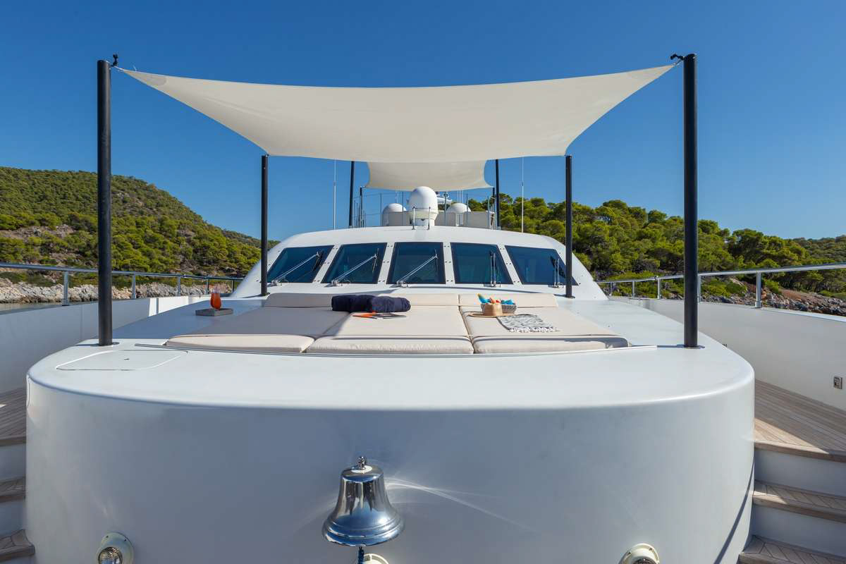 Exterior - 24/25