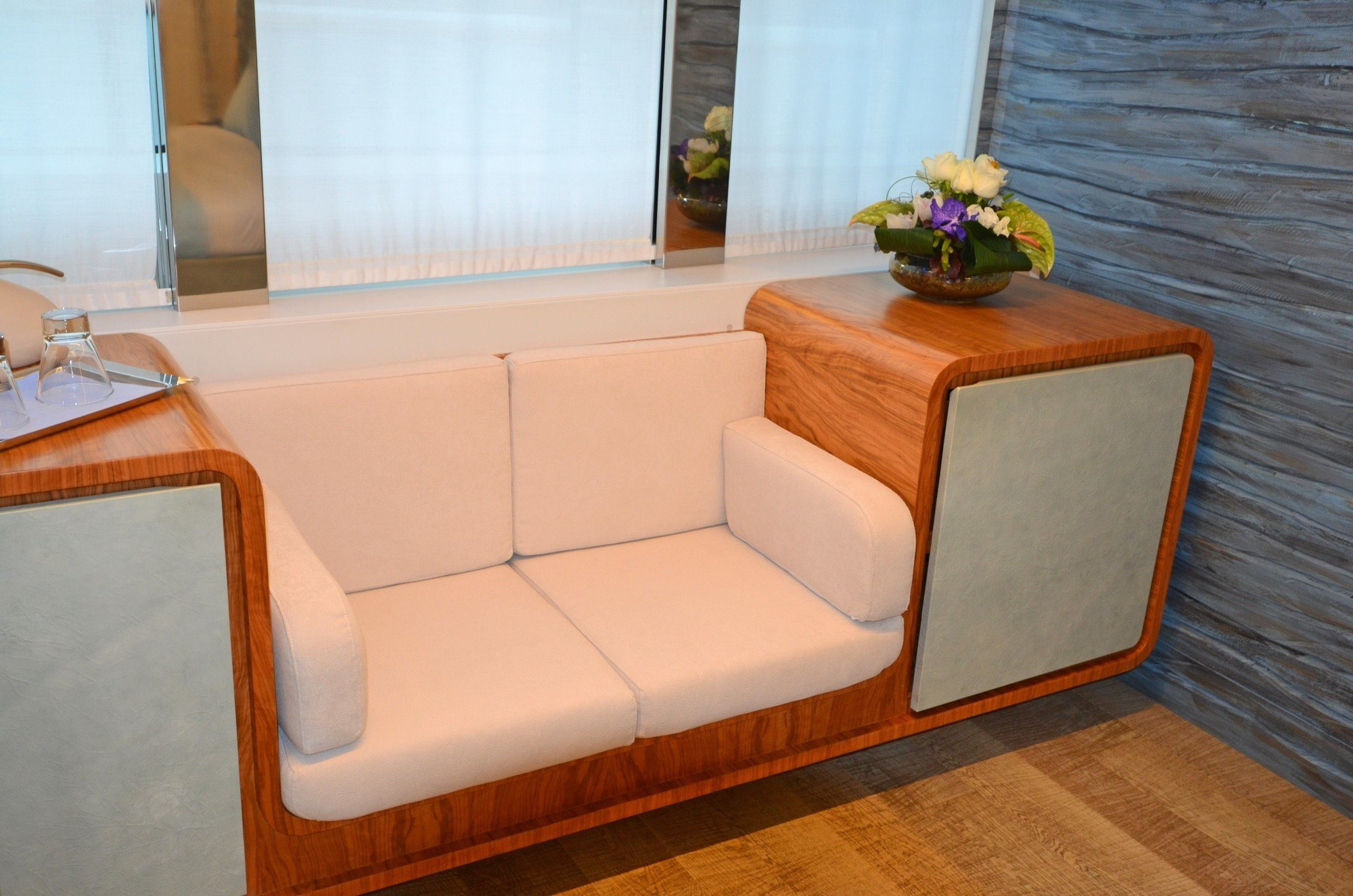 Interior - 14/26