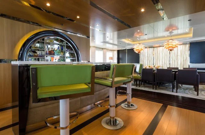 Interior - 6/15