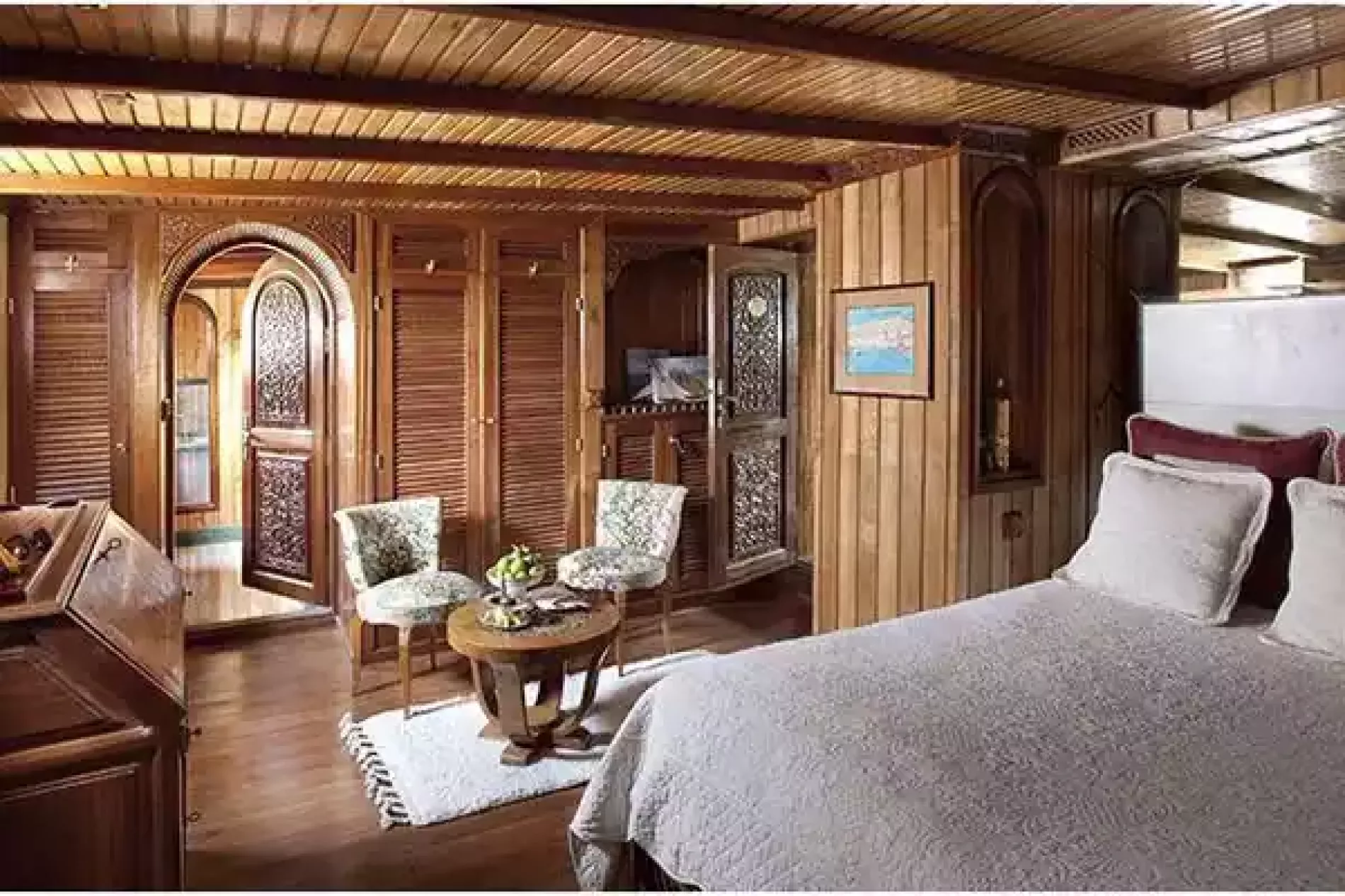 Interior - 18/29