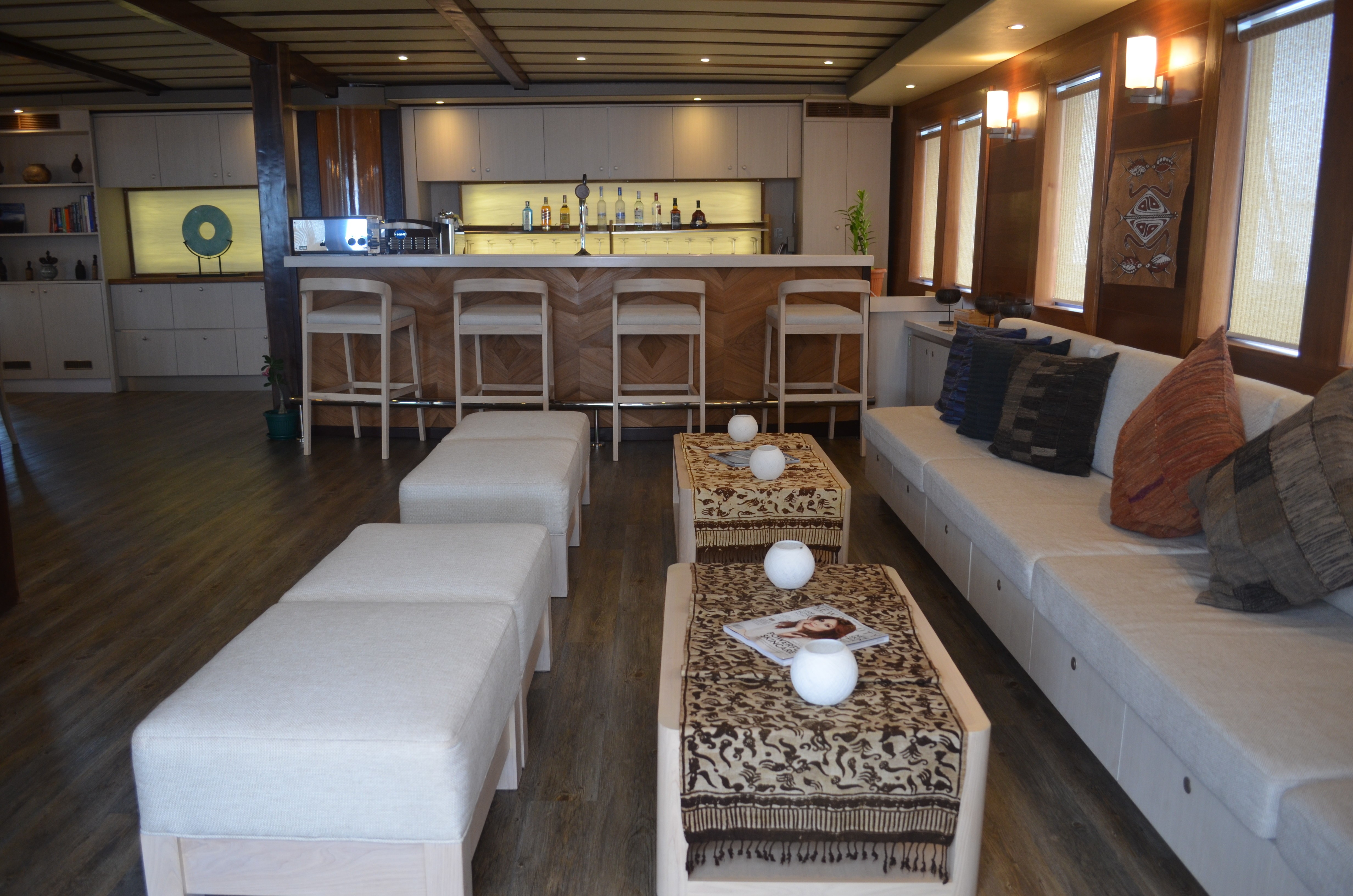Interior - 4/39