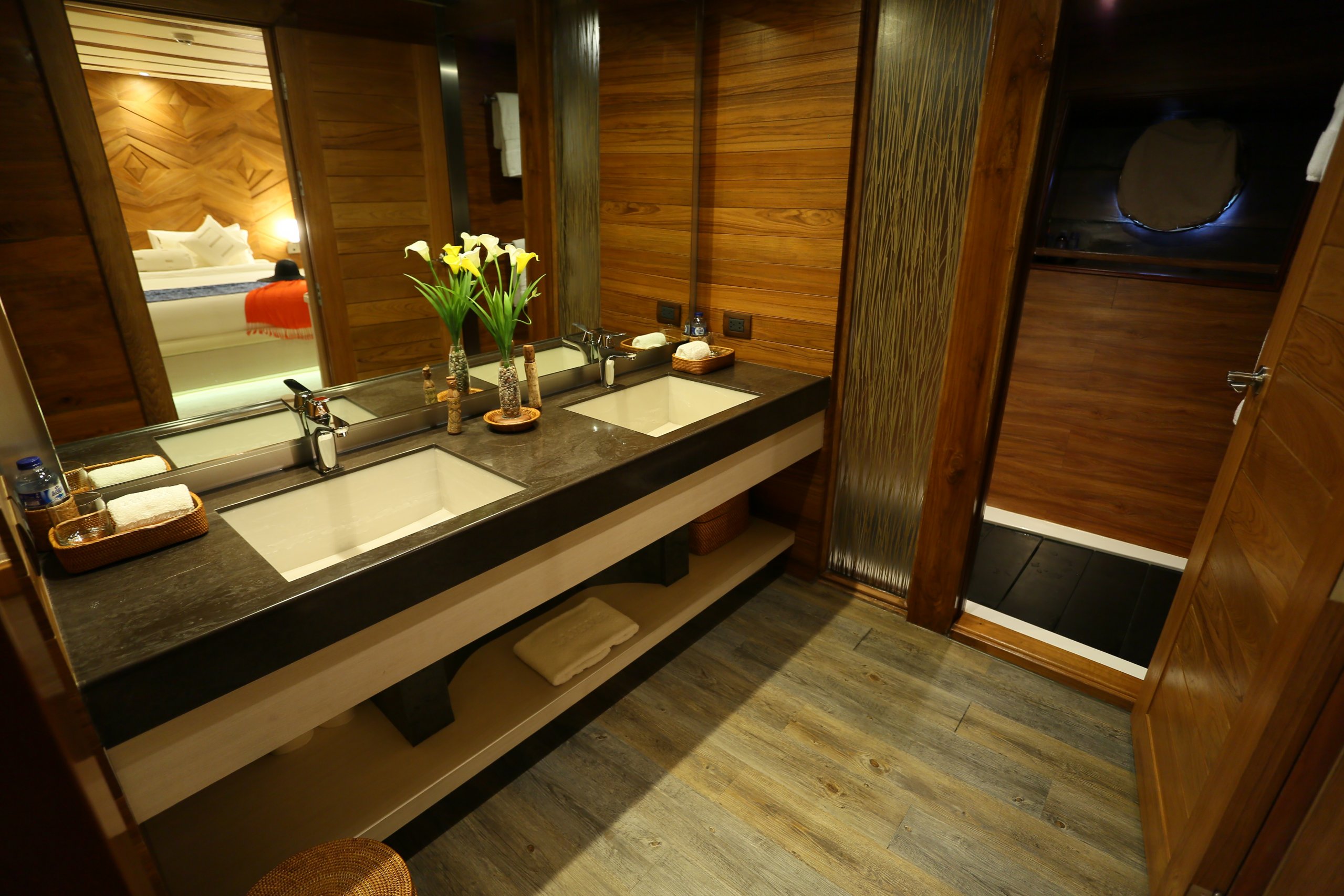 Interior - 33/39