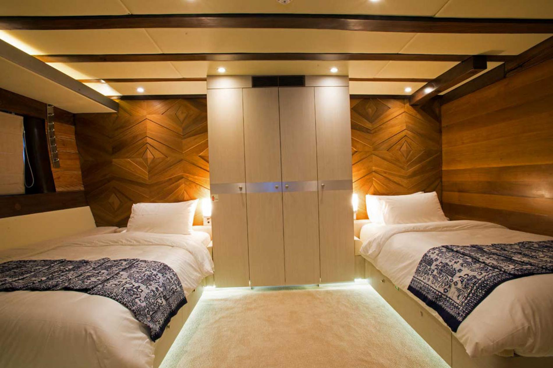 Interior - 36/39