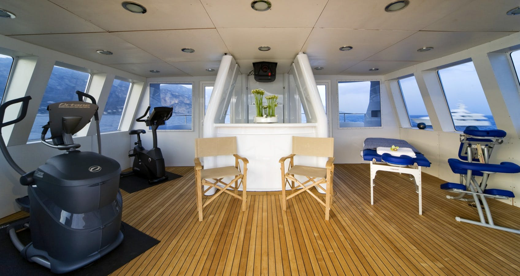 Interior - 10/13