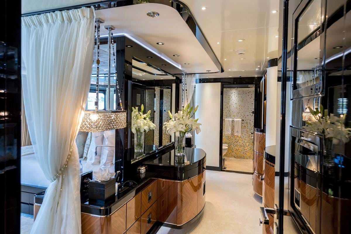 Interior - 19/30