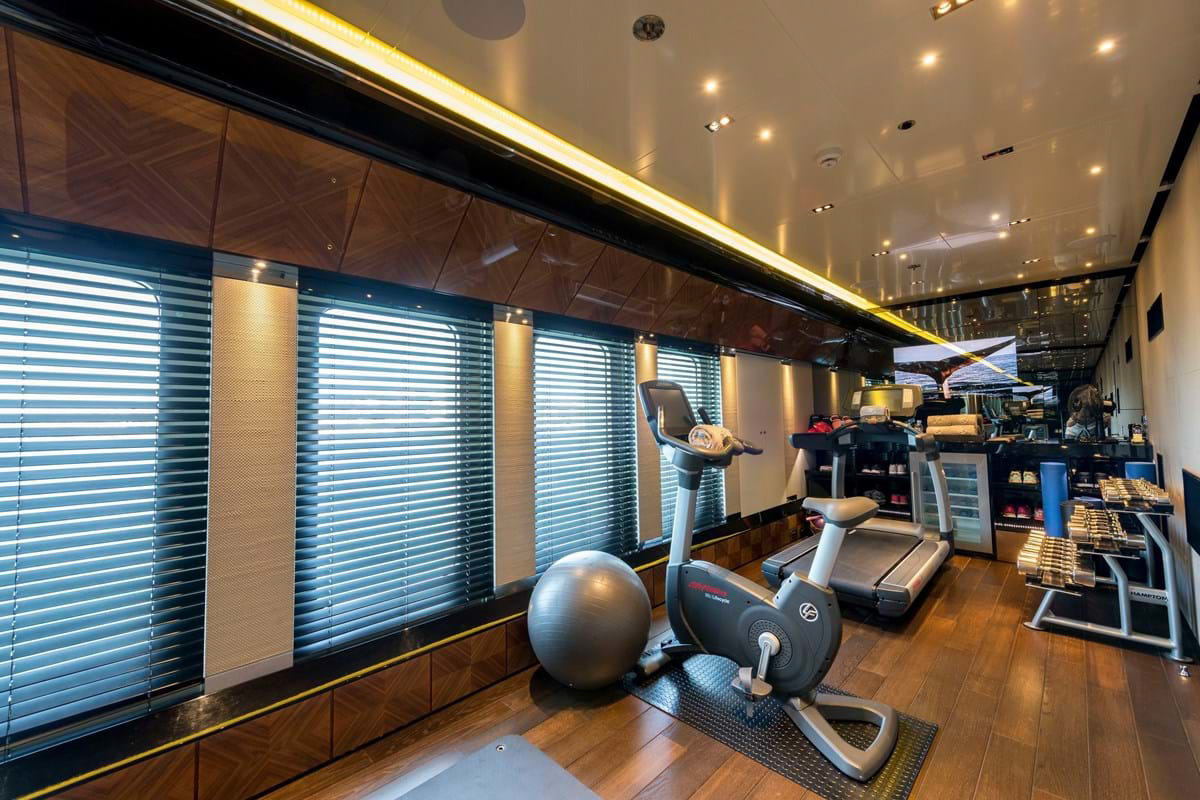 Interior - 29/30