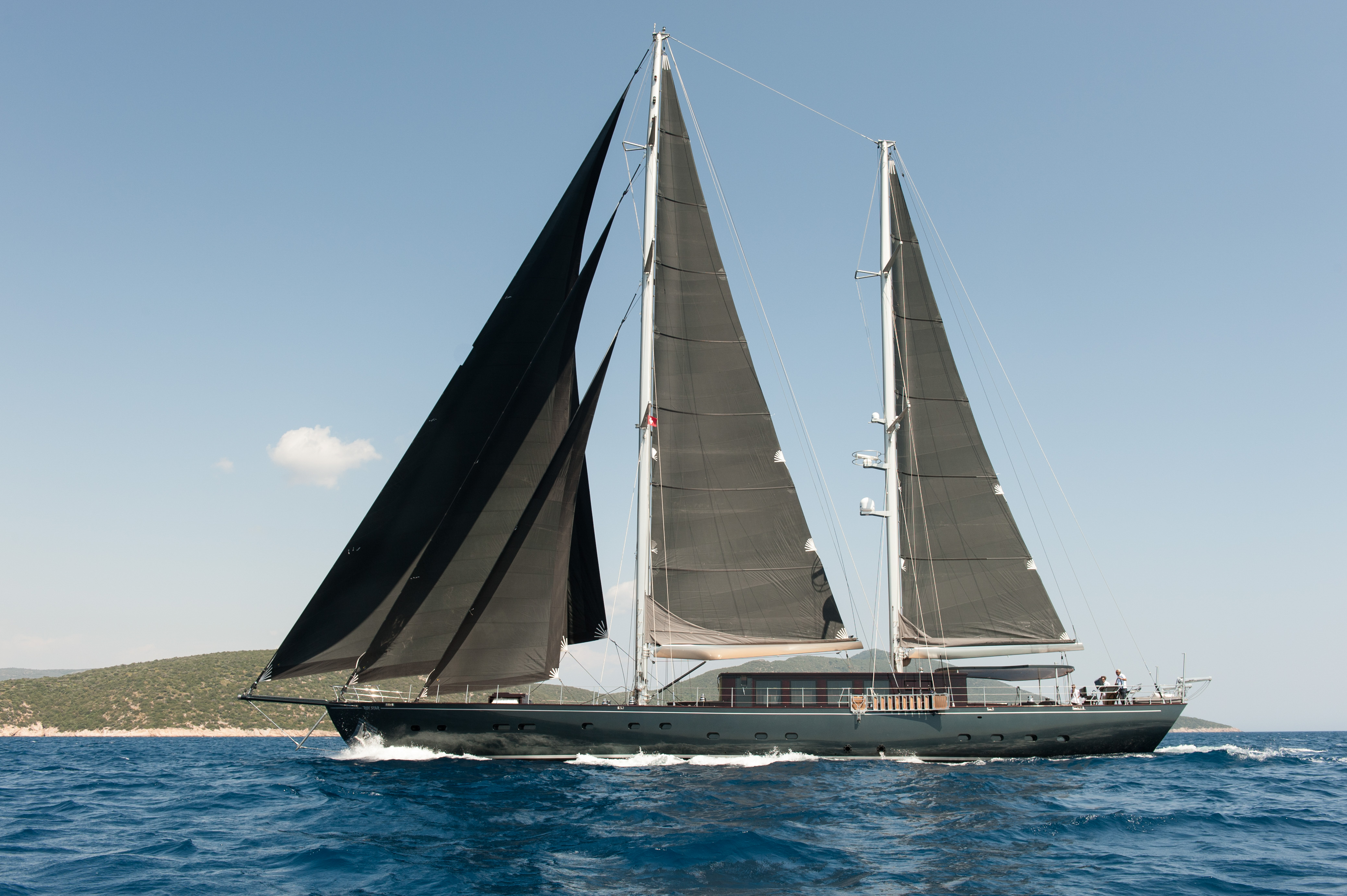 Exterior - 1/27