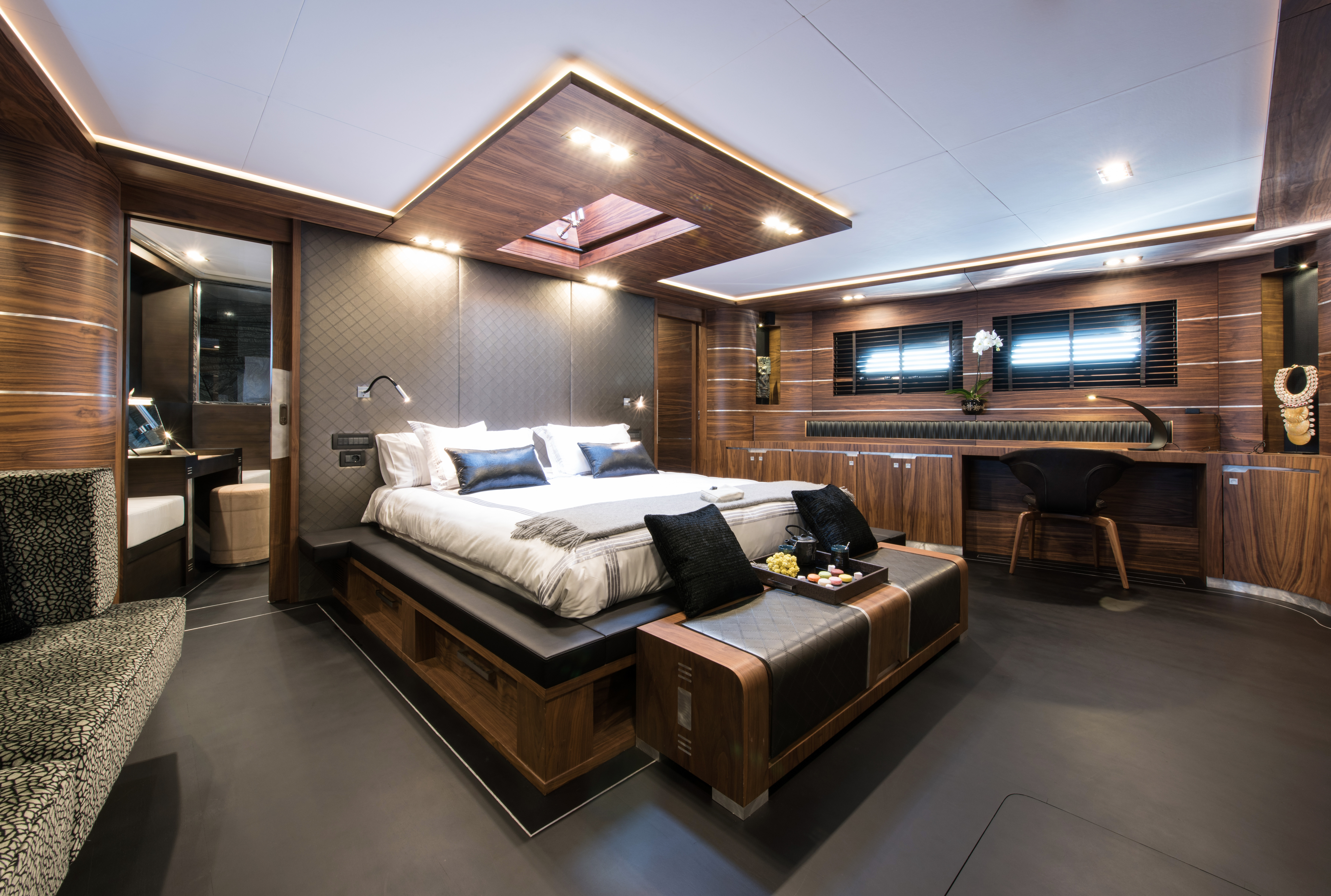 Interior - 10/20