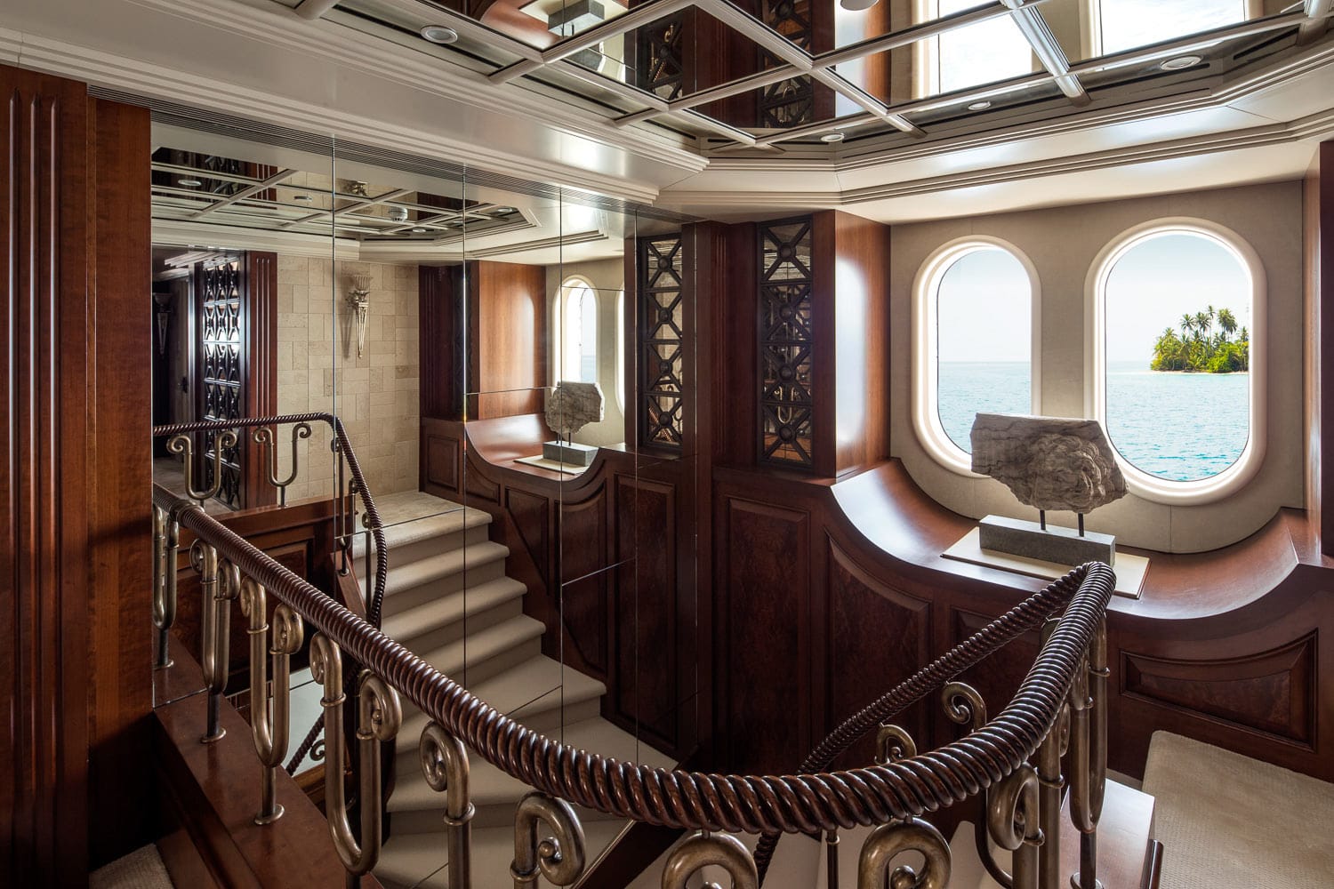 Interior - 54/63