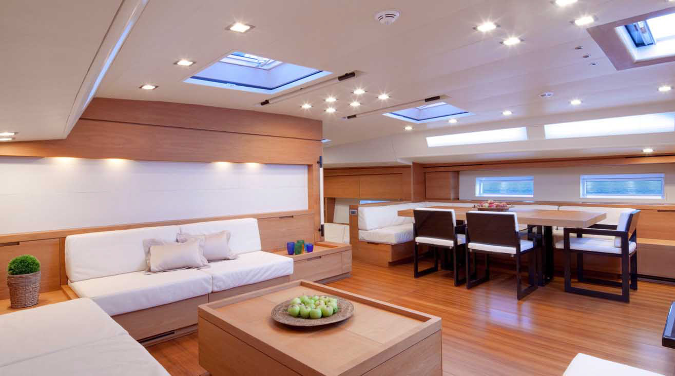 Interior - 0/12