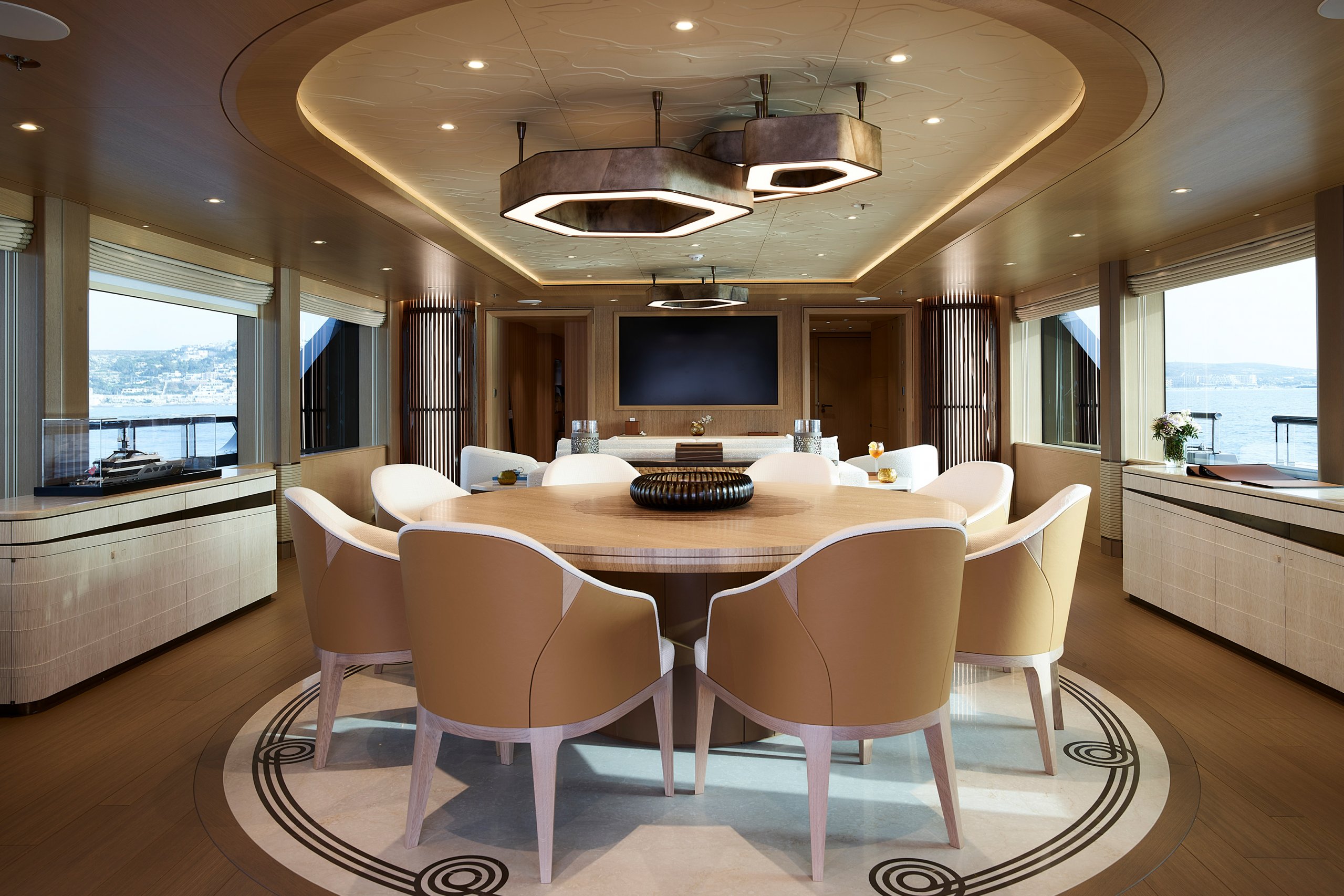 Interior - 4/22