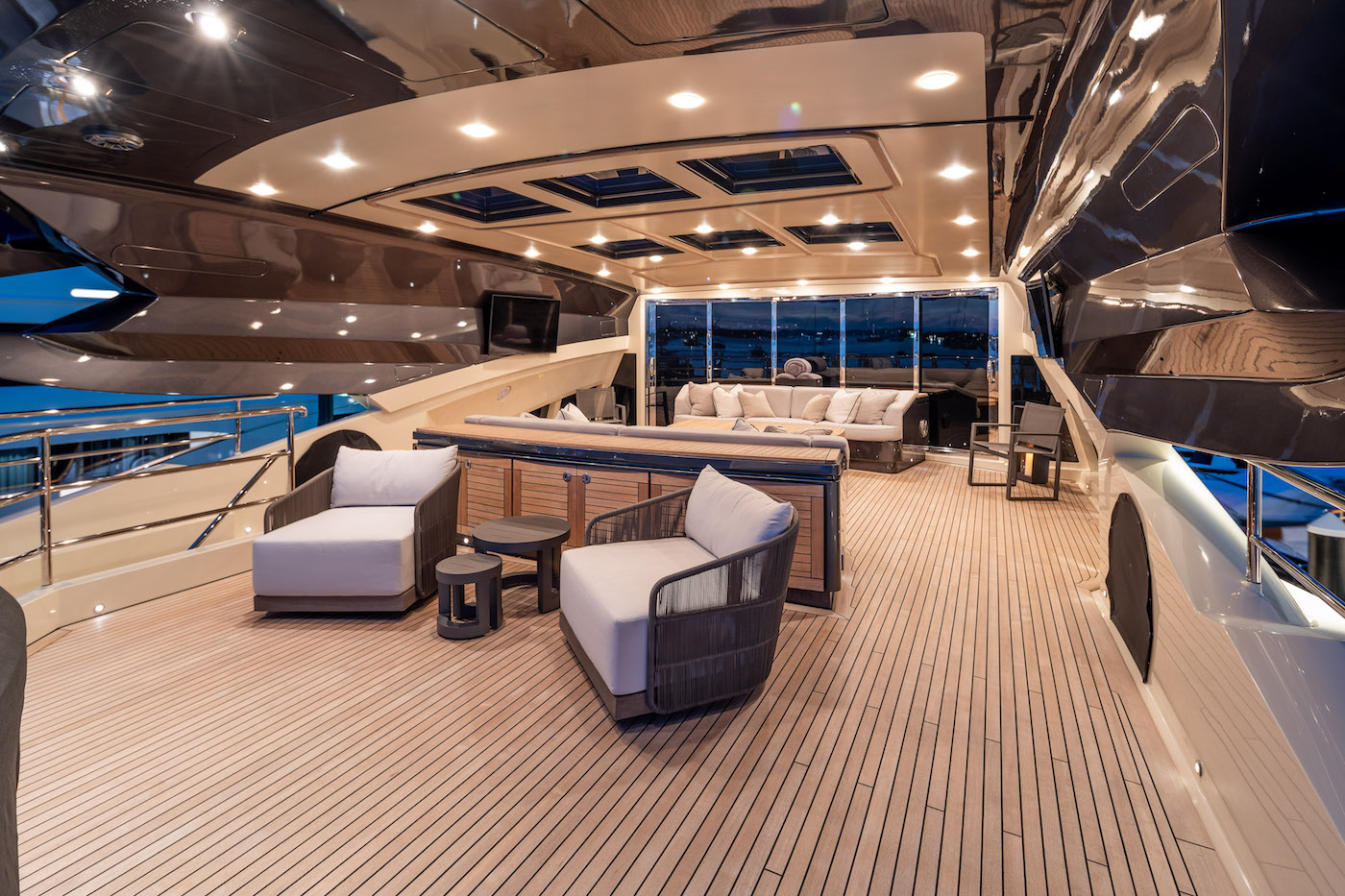 Exterior - 17/25