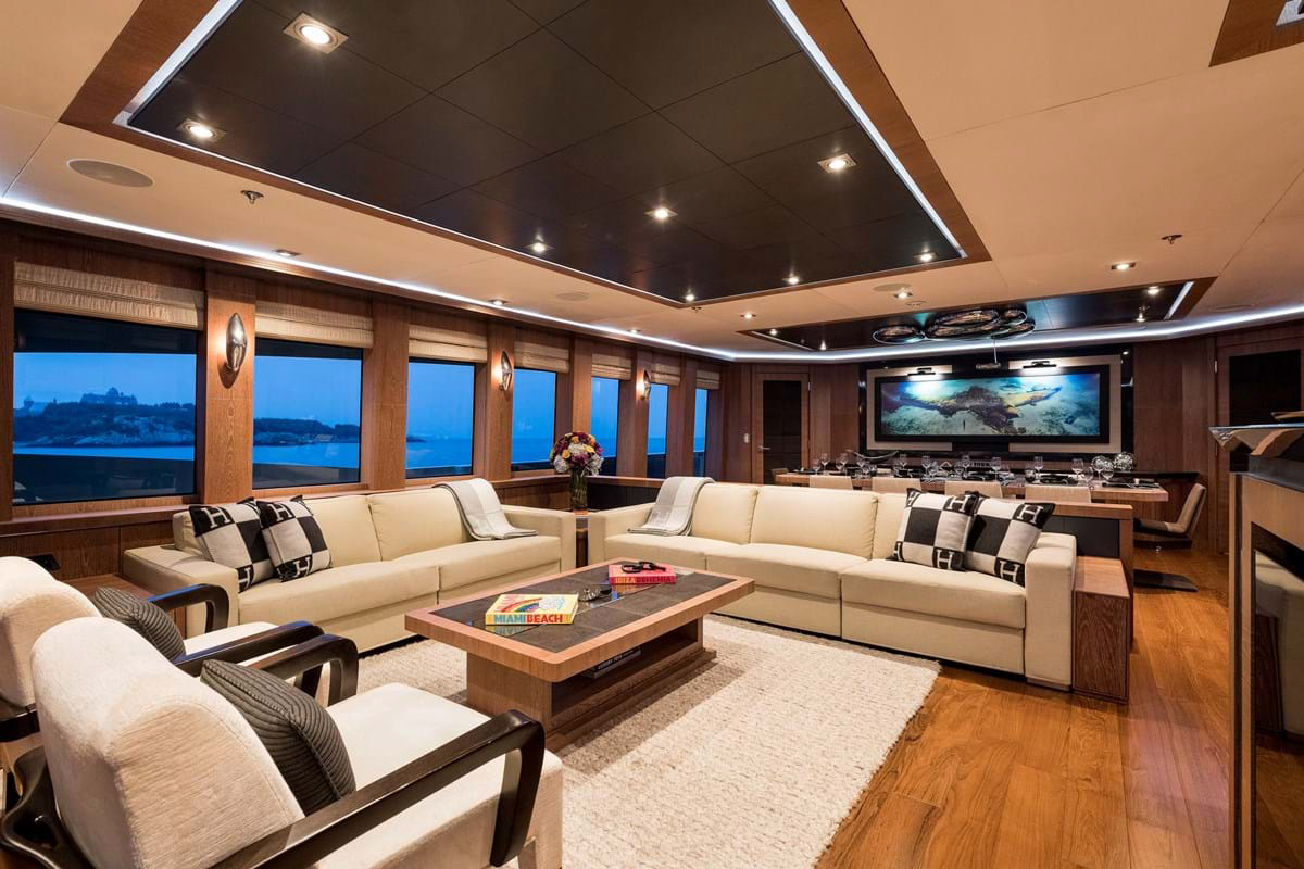 Interior - 0/26