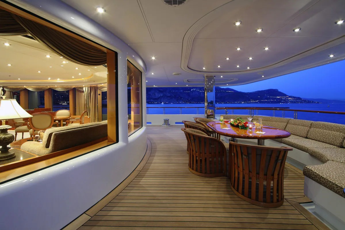 Exterior - 5/12
