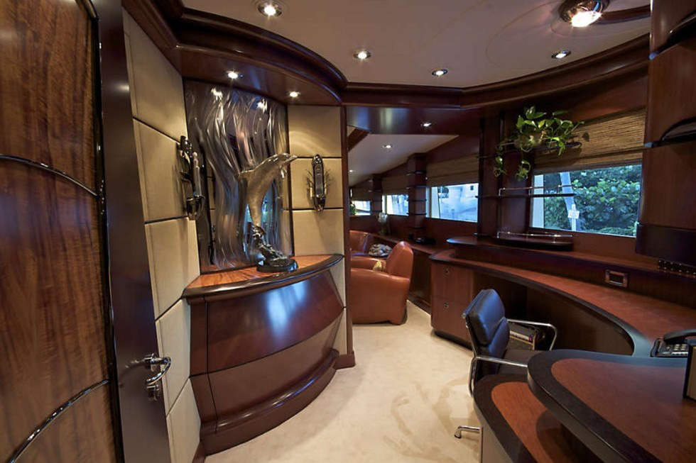 Interior - 24/57