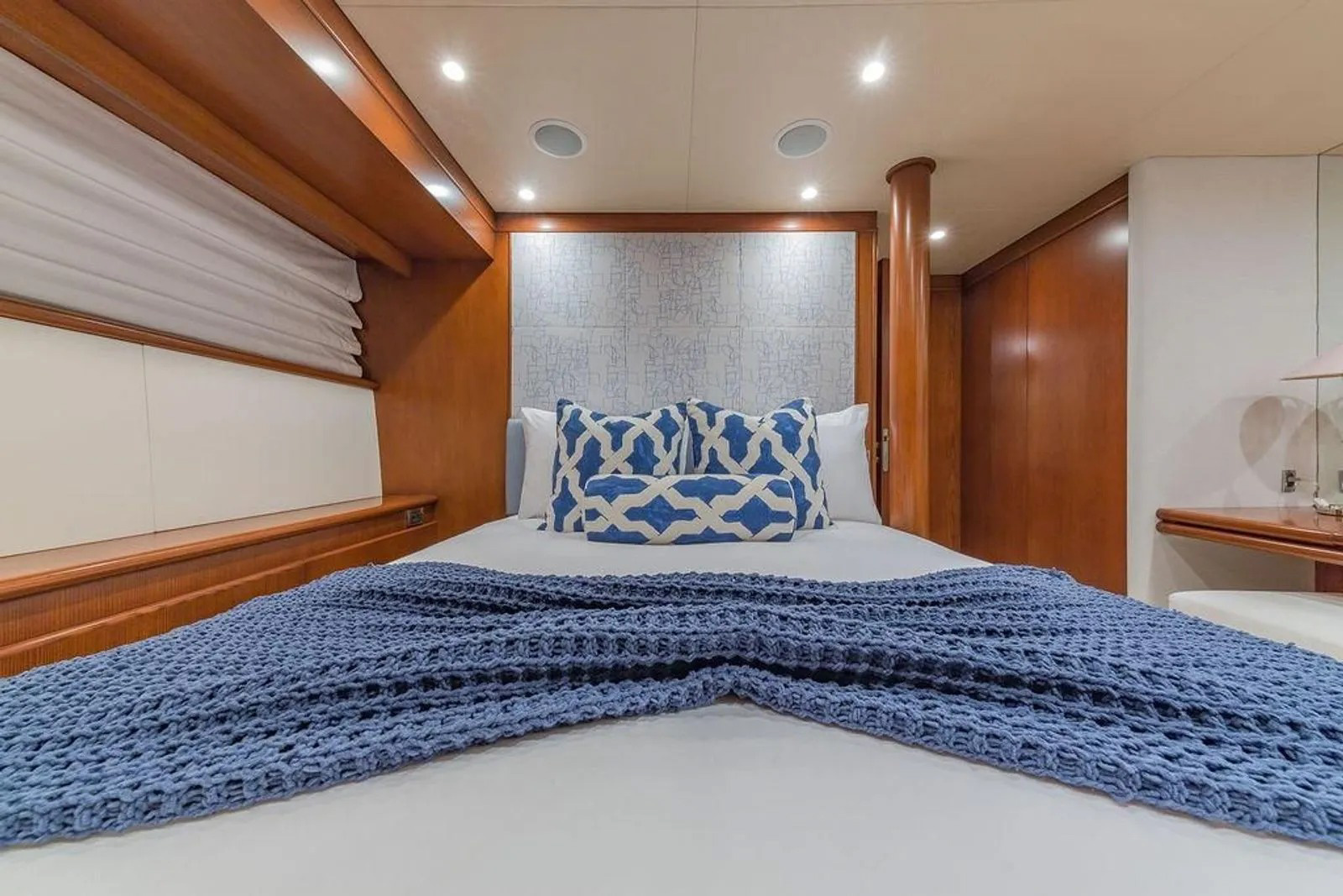 Interior - 34/55
