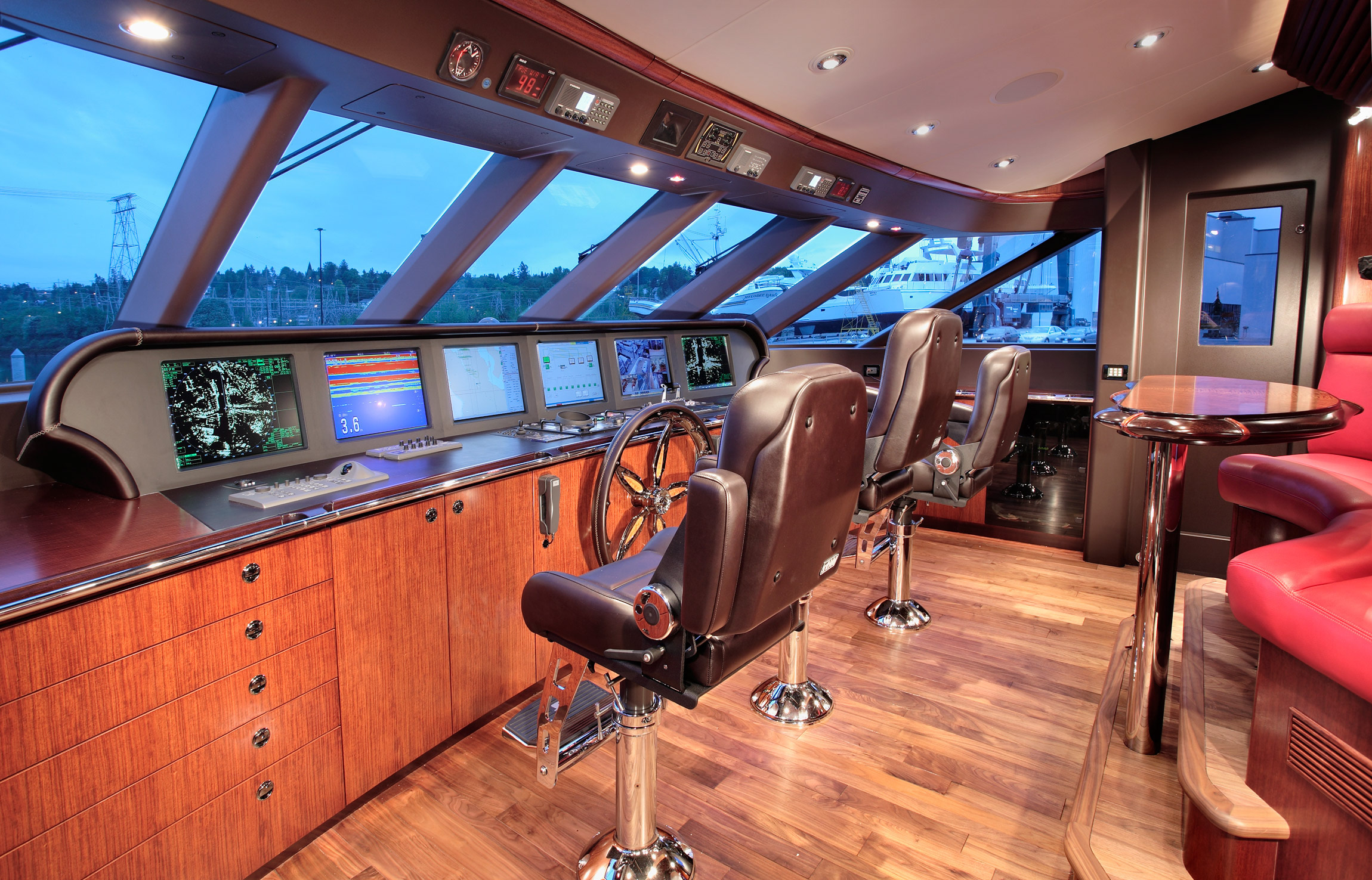 Interior - 55/57