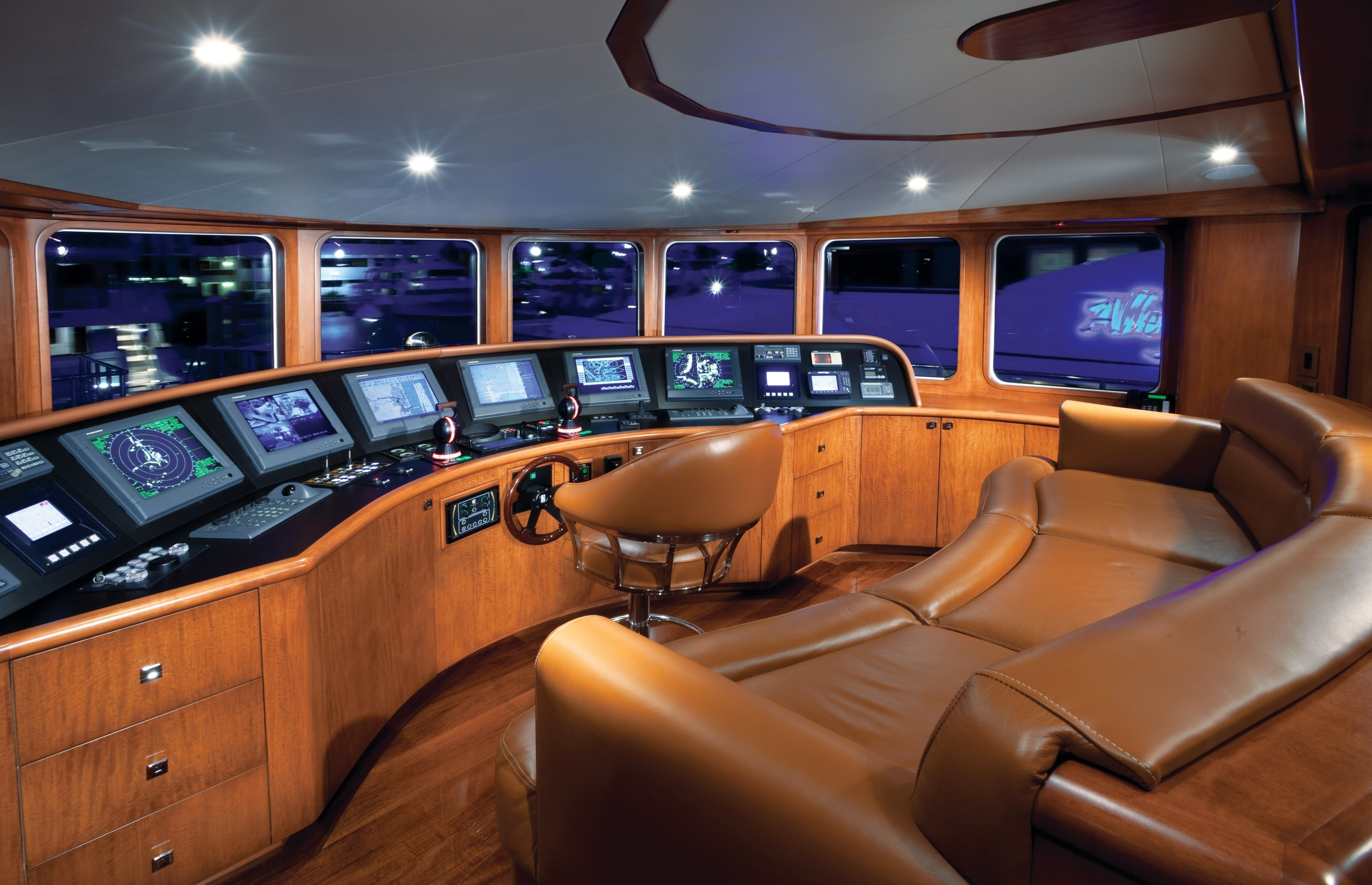Interior - 53/55