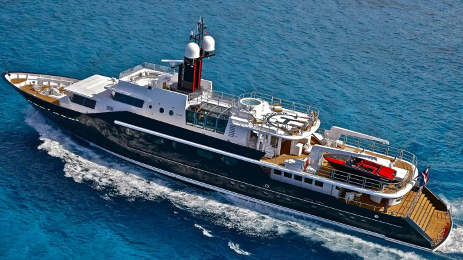 Exterior - 1/9
