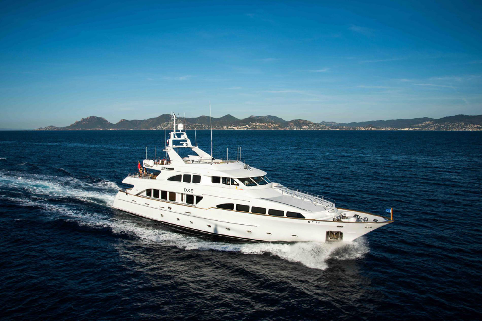 Exterior - 0/11