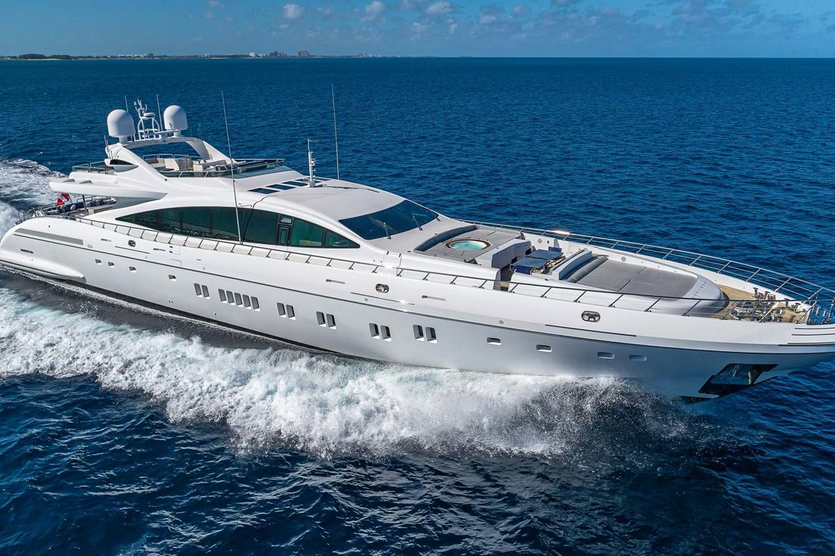 Exterior - 0/21