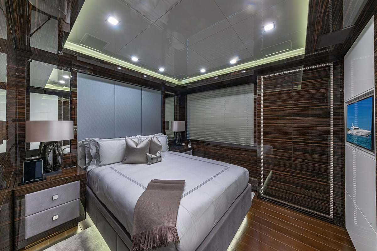 Interior - 13/25