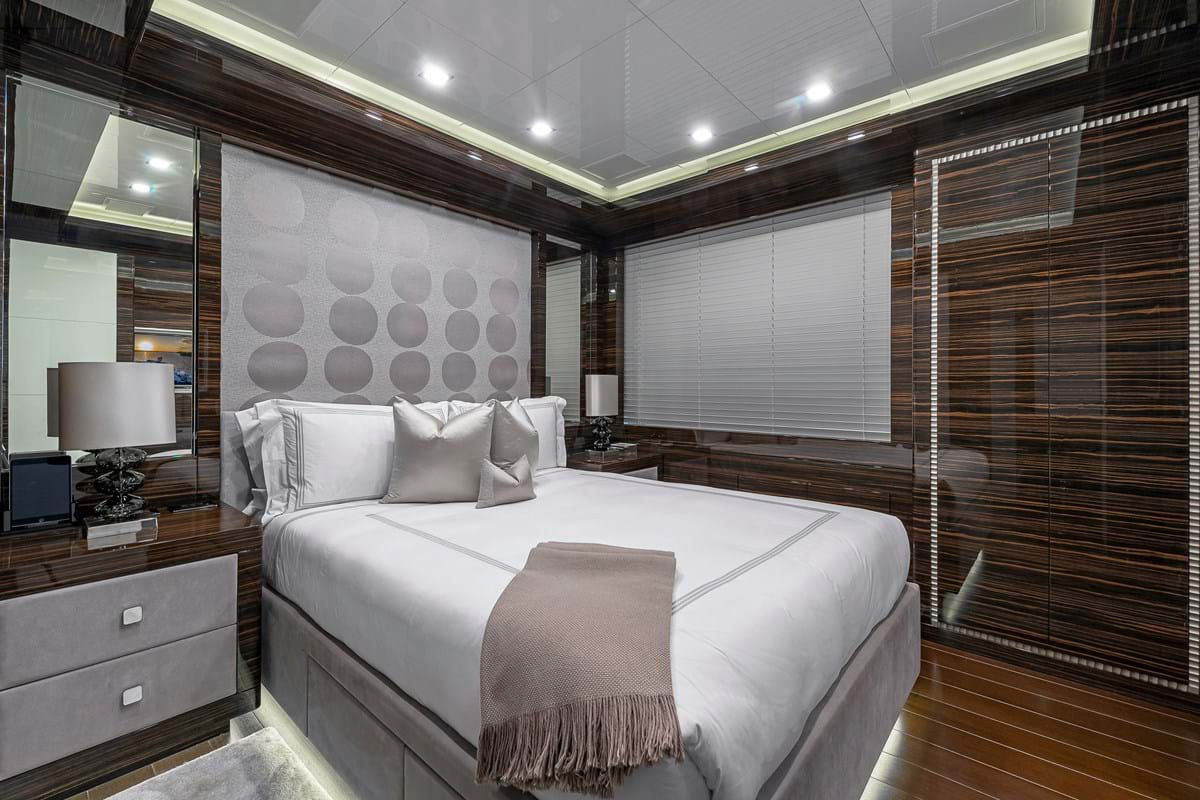 Interior - 14/25
