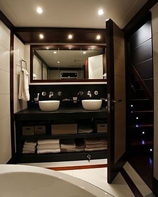 Interior - 18/21