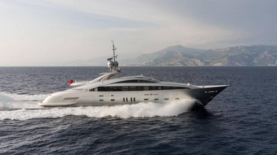 Exterior - 5/37