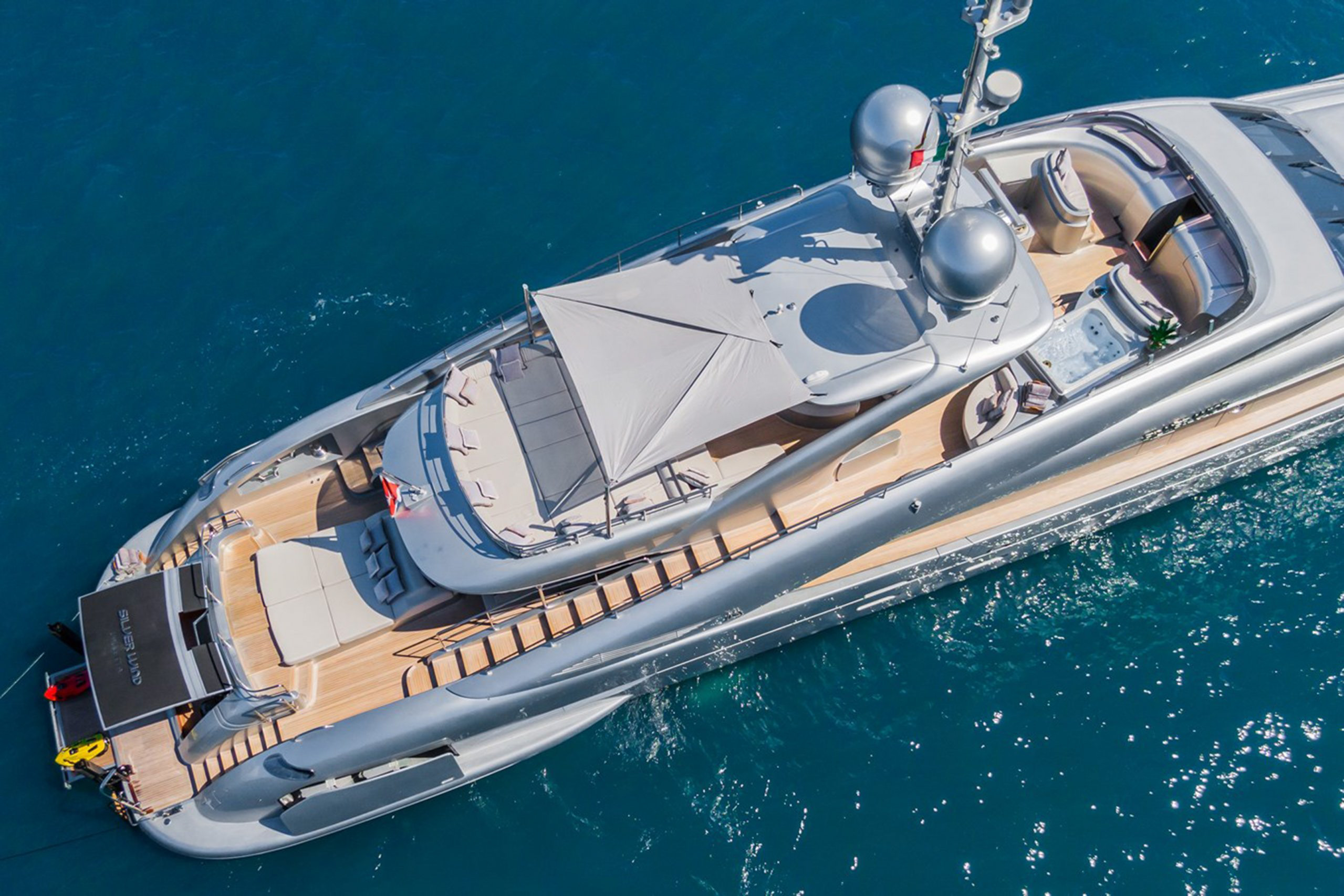 Exterior - 19/37