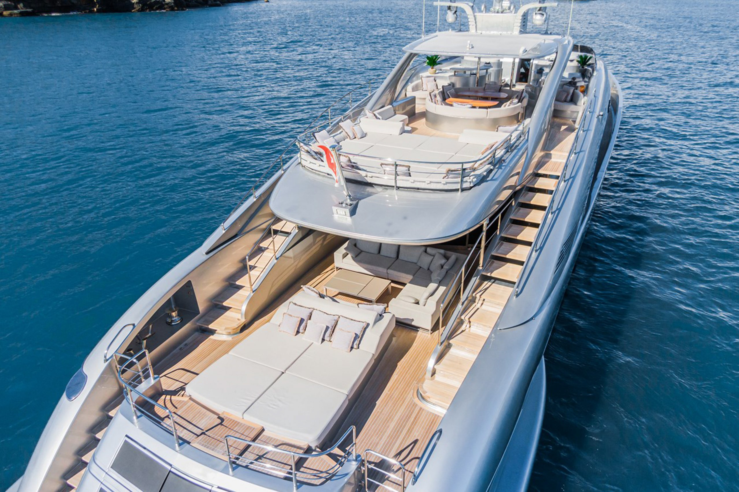 Exterior - 20/37