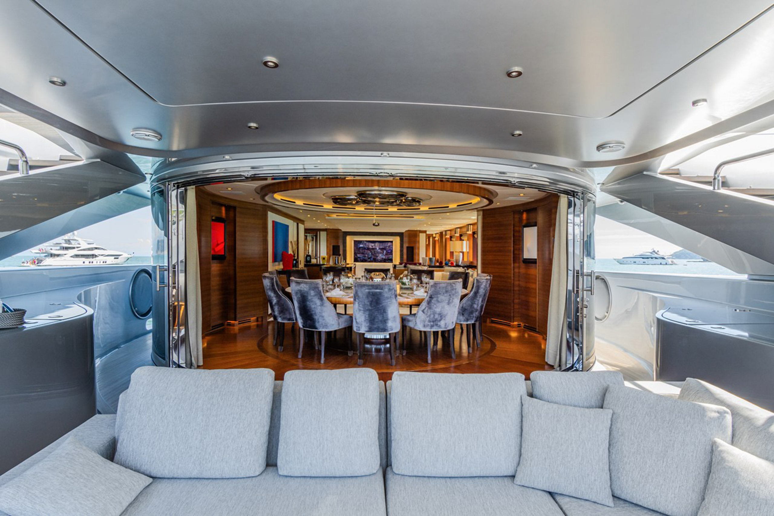 Exterior - 34/37