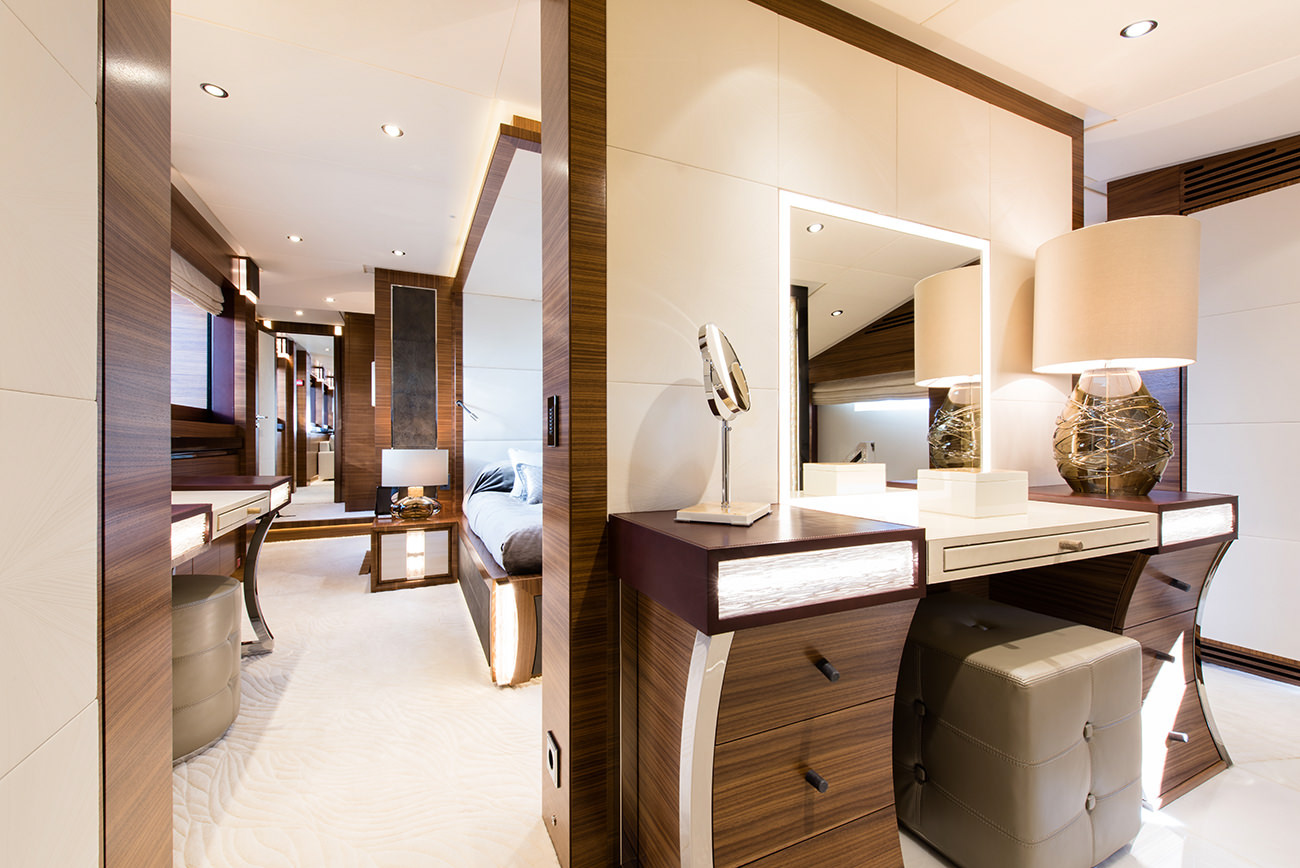 Interior - 16/41