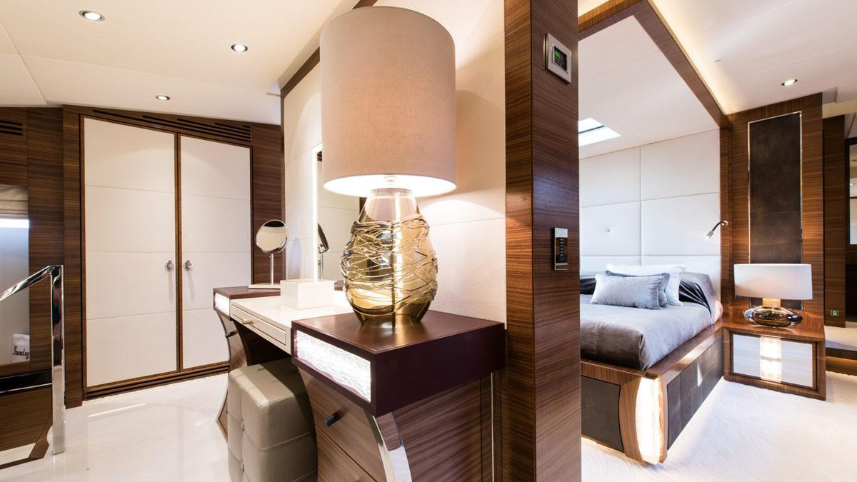 Interior - 17/41